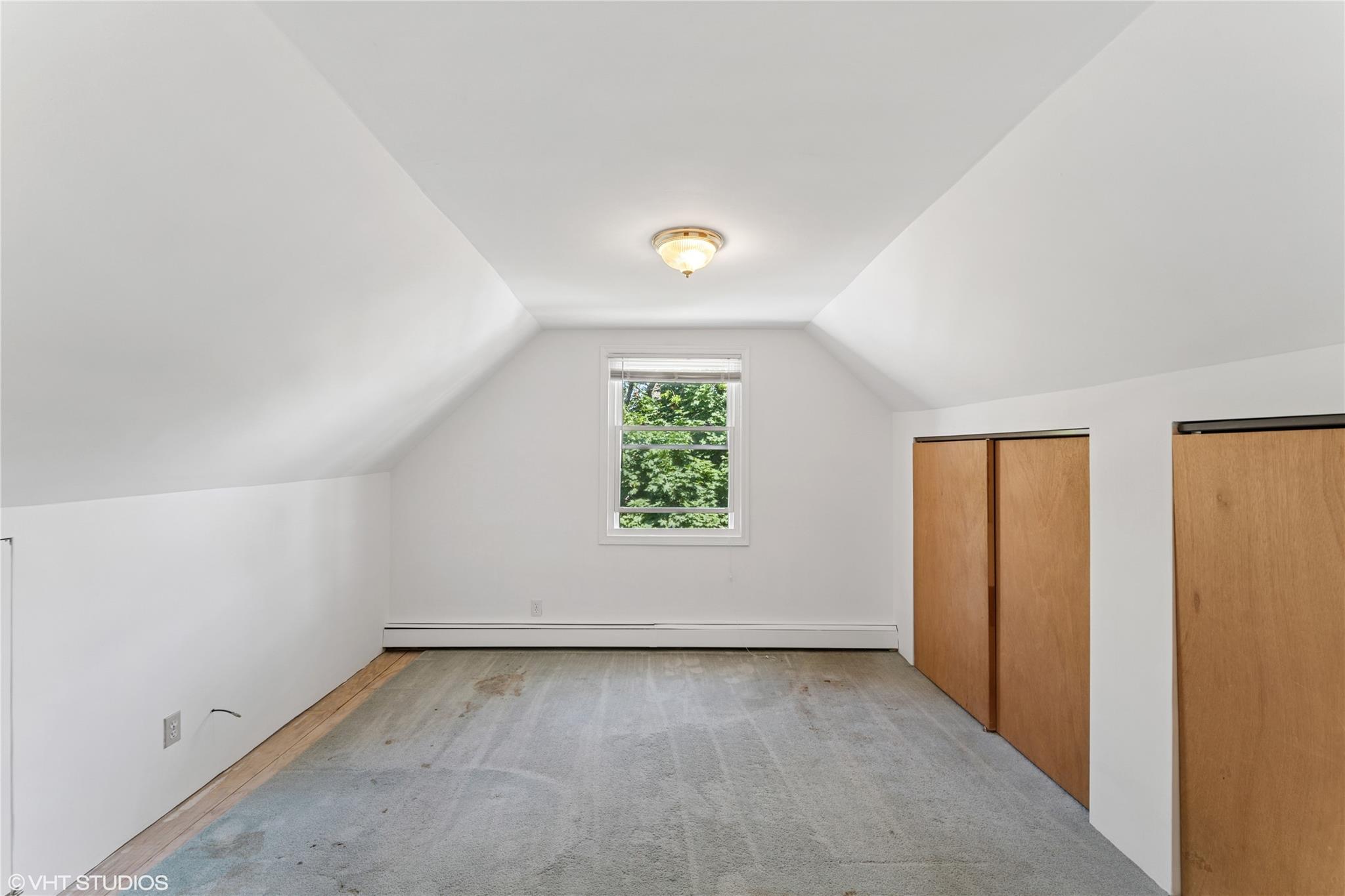 512 Nassau Boulevard