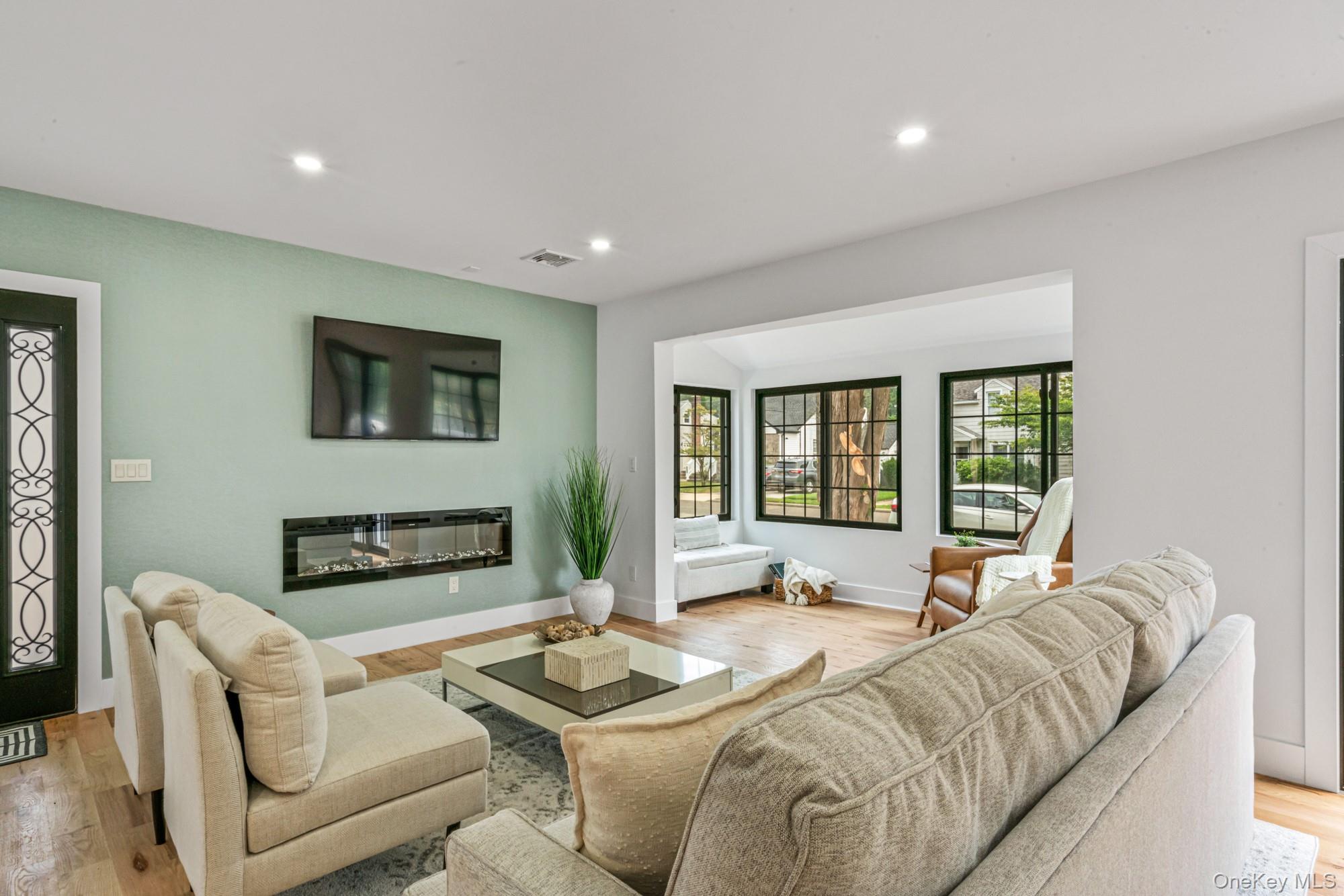 284 Madison Avenue