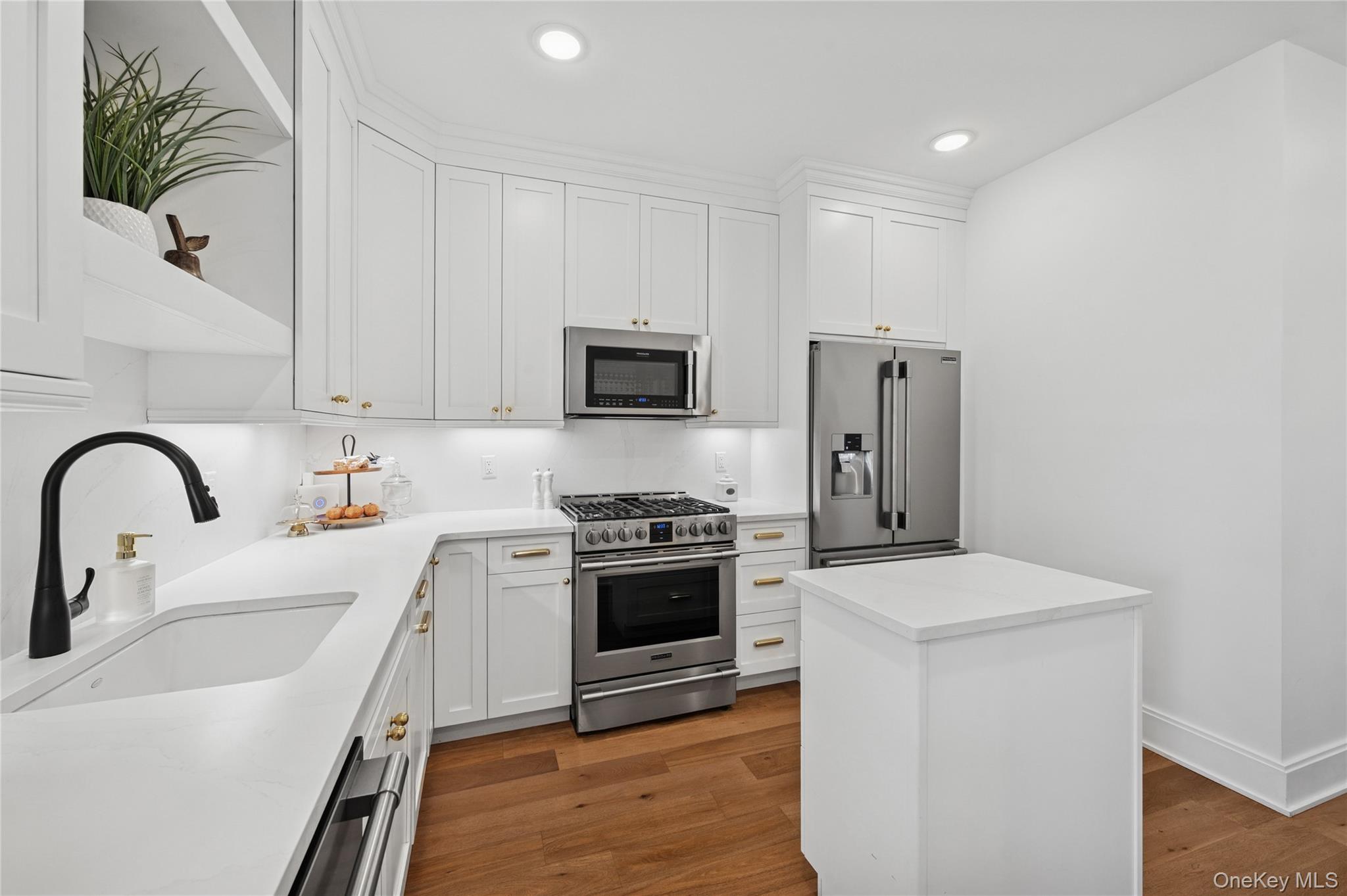 429 Emanuel Way Unit: 429