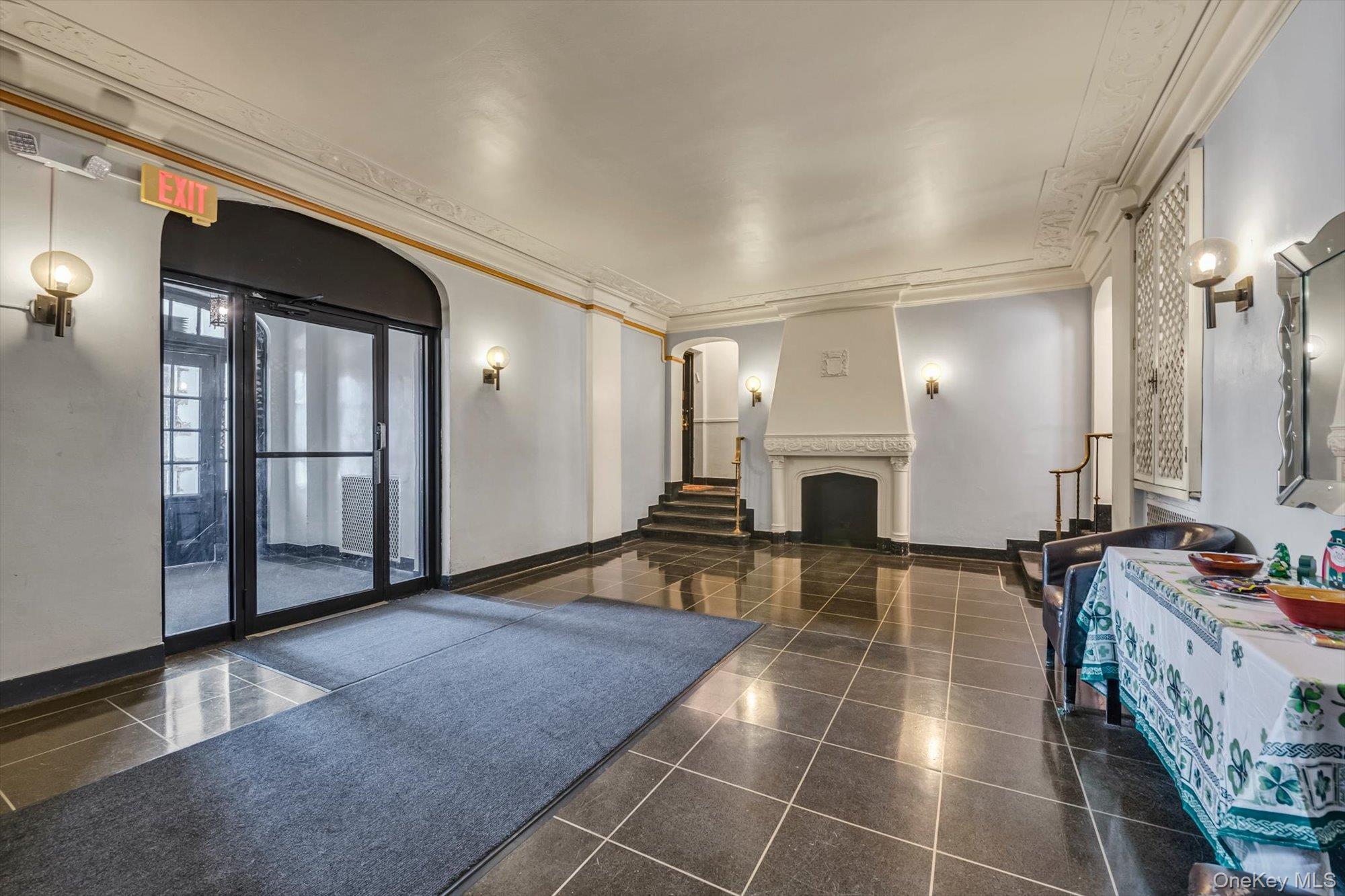 141 Woodmere Boulevard Unit: 5H