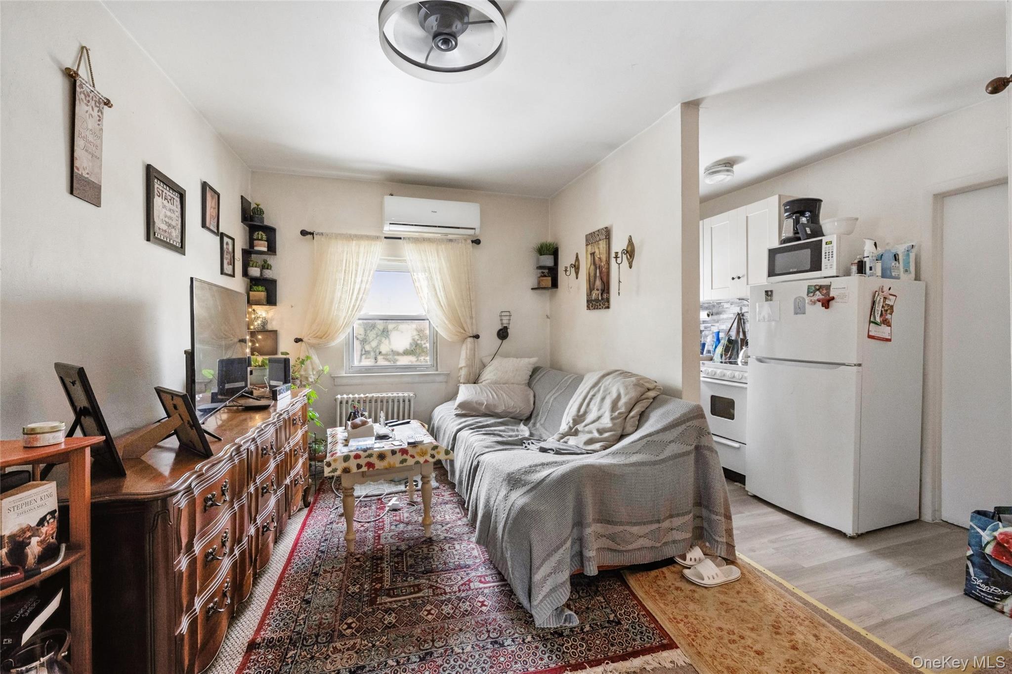 5 Wedgewood Drive