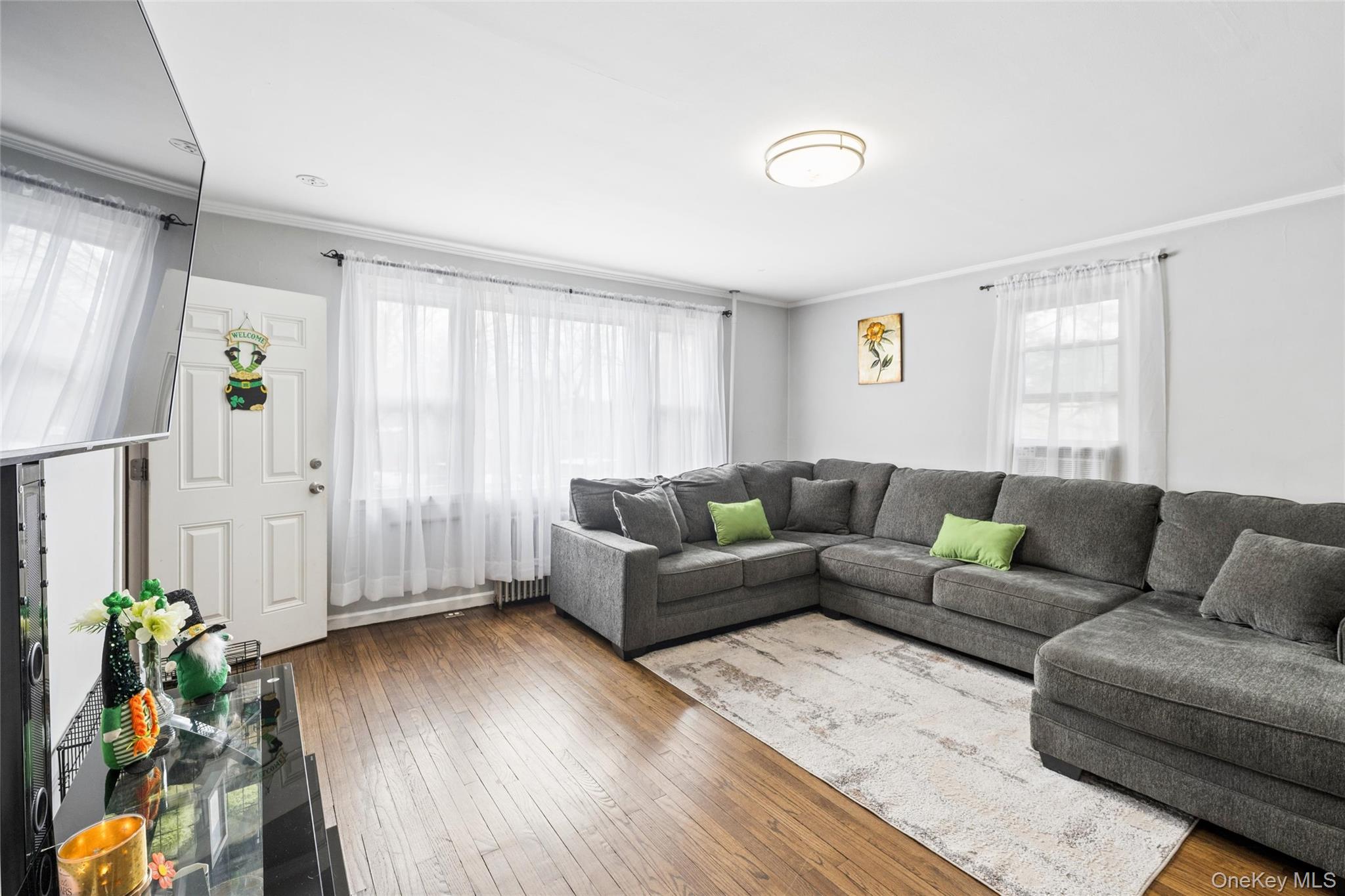 5 Wedgewood Drive