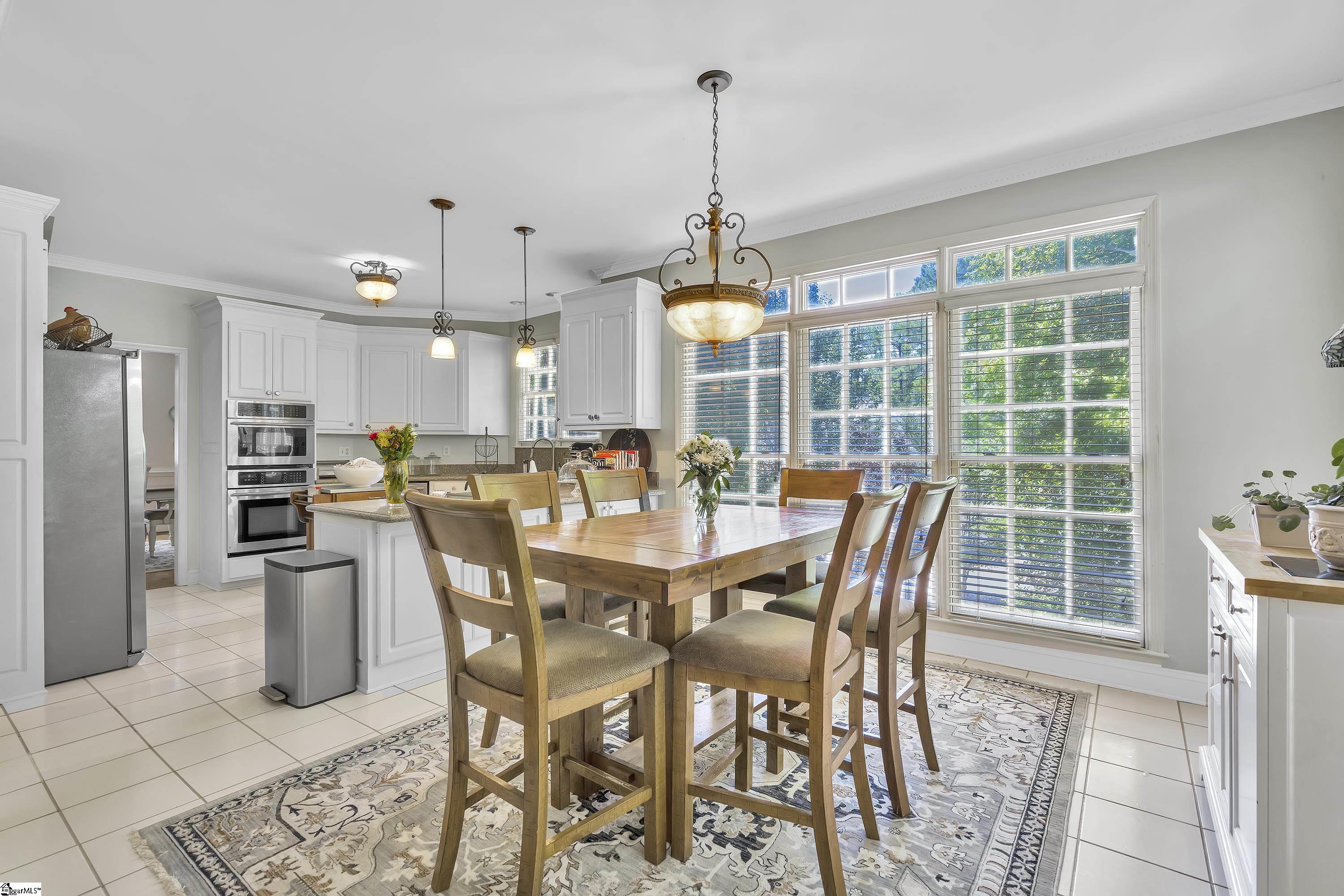 200 English Oak Court