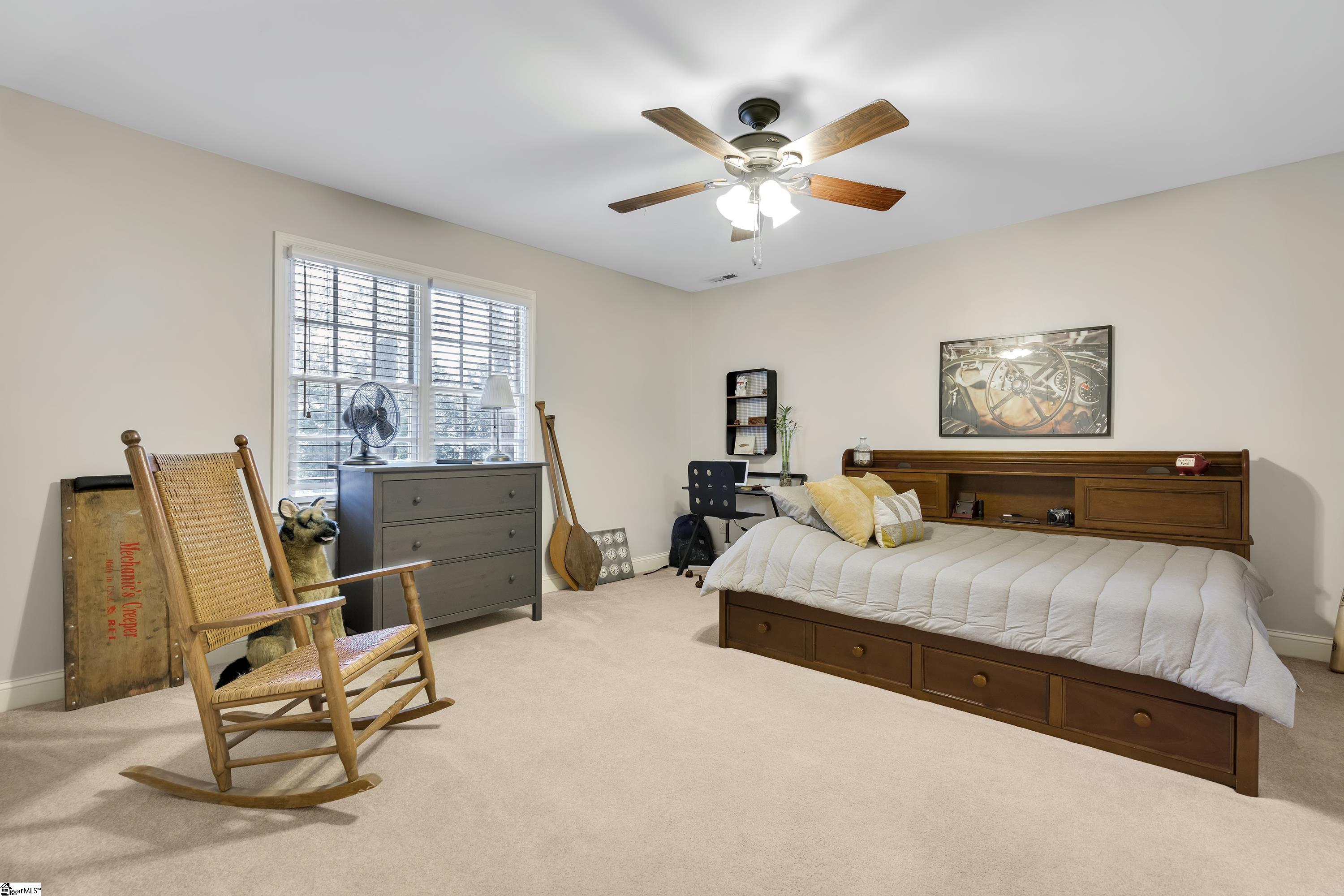 200 English Oak Court