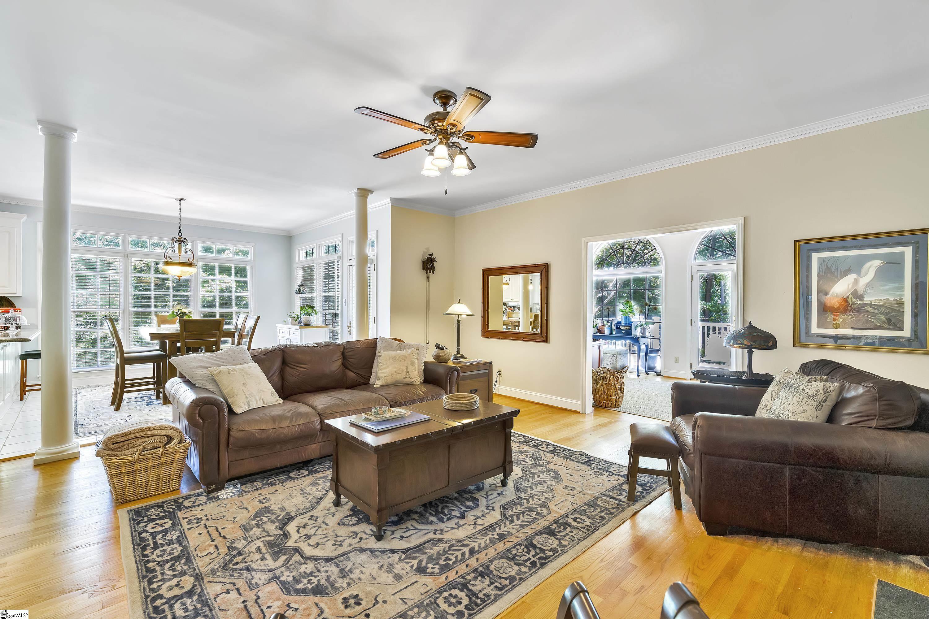 200 English Oak Court