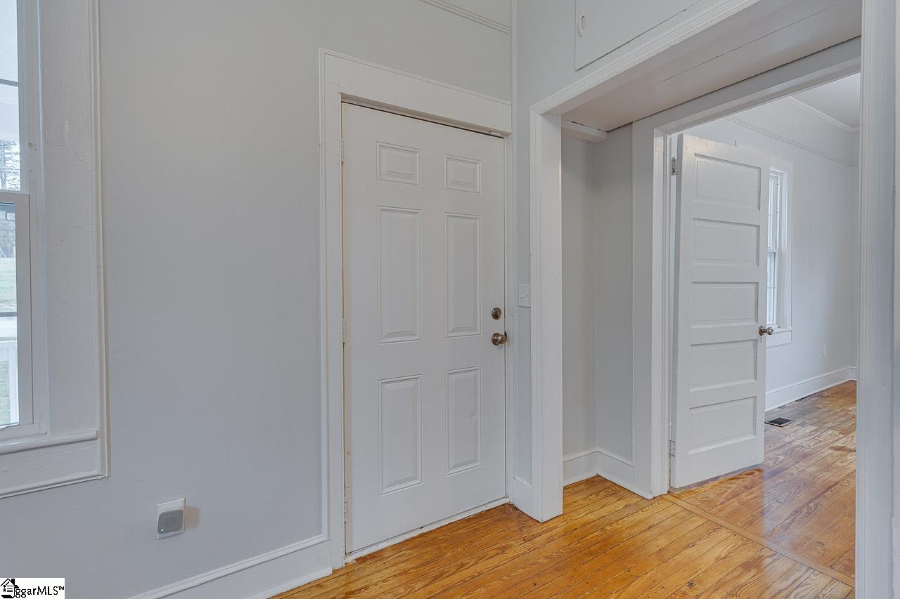 266 Reeves Street