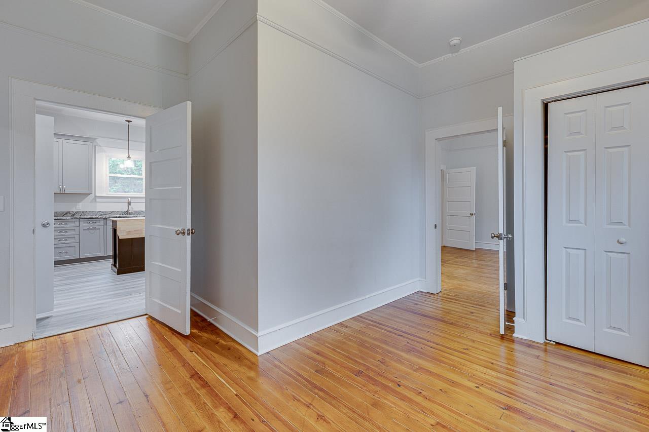 266 Reeves Street