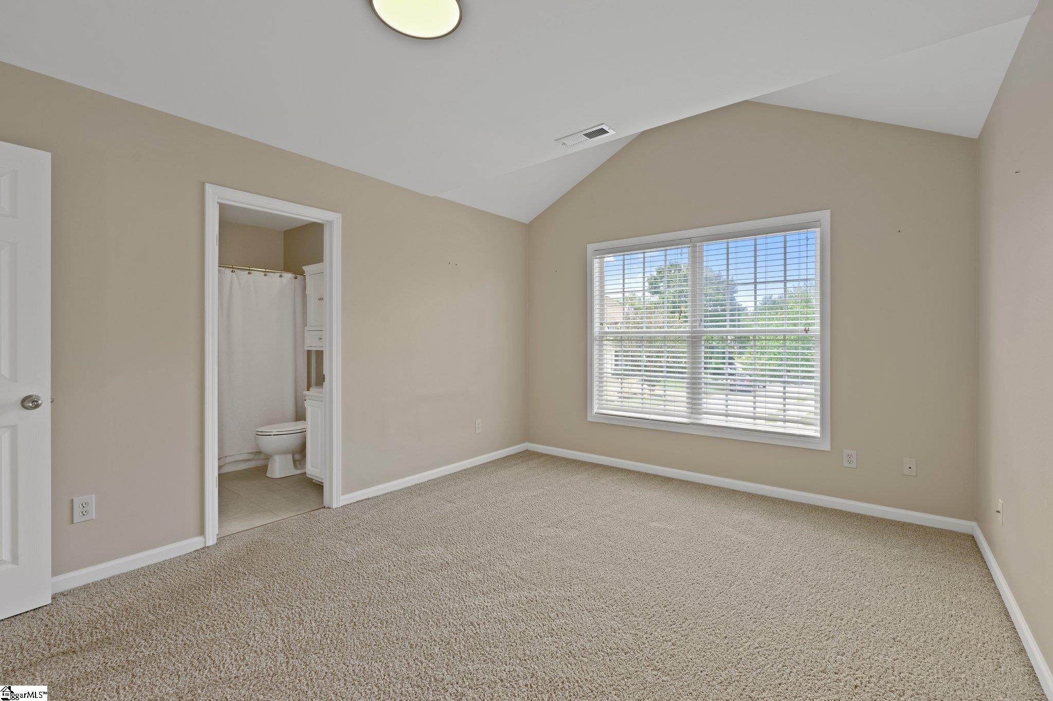 400 Summergreen Way