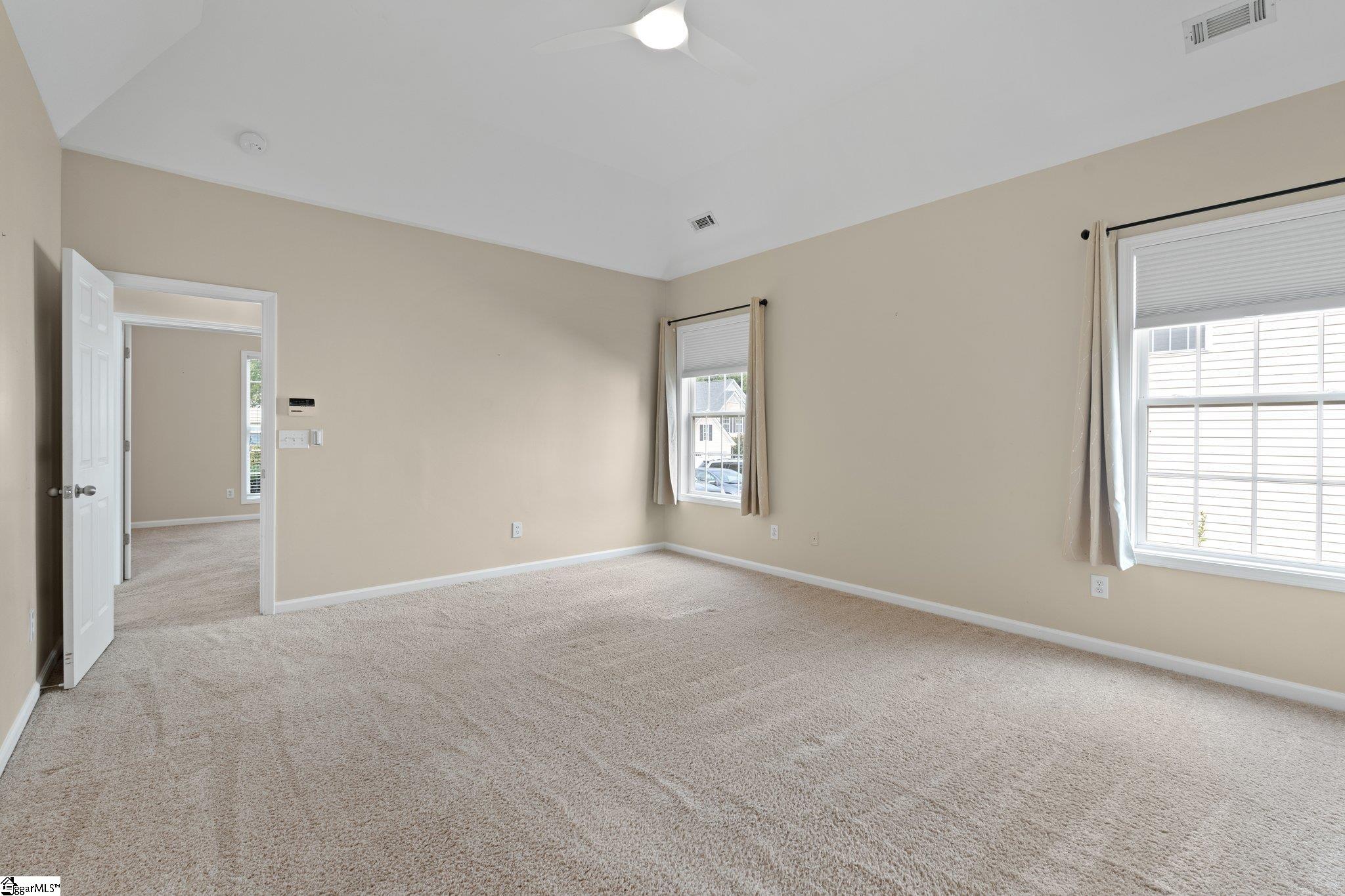 400 Summergreen Way