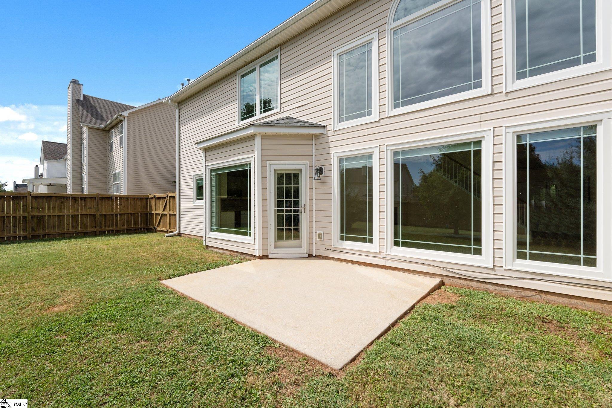 400 Summergreen Way