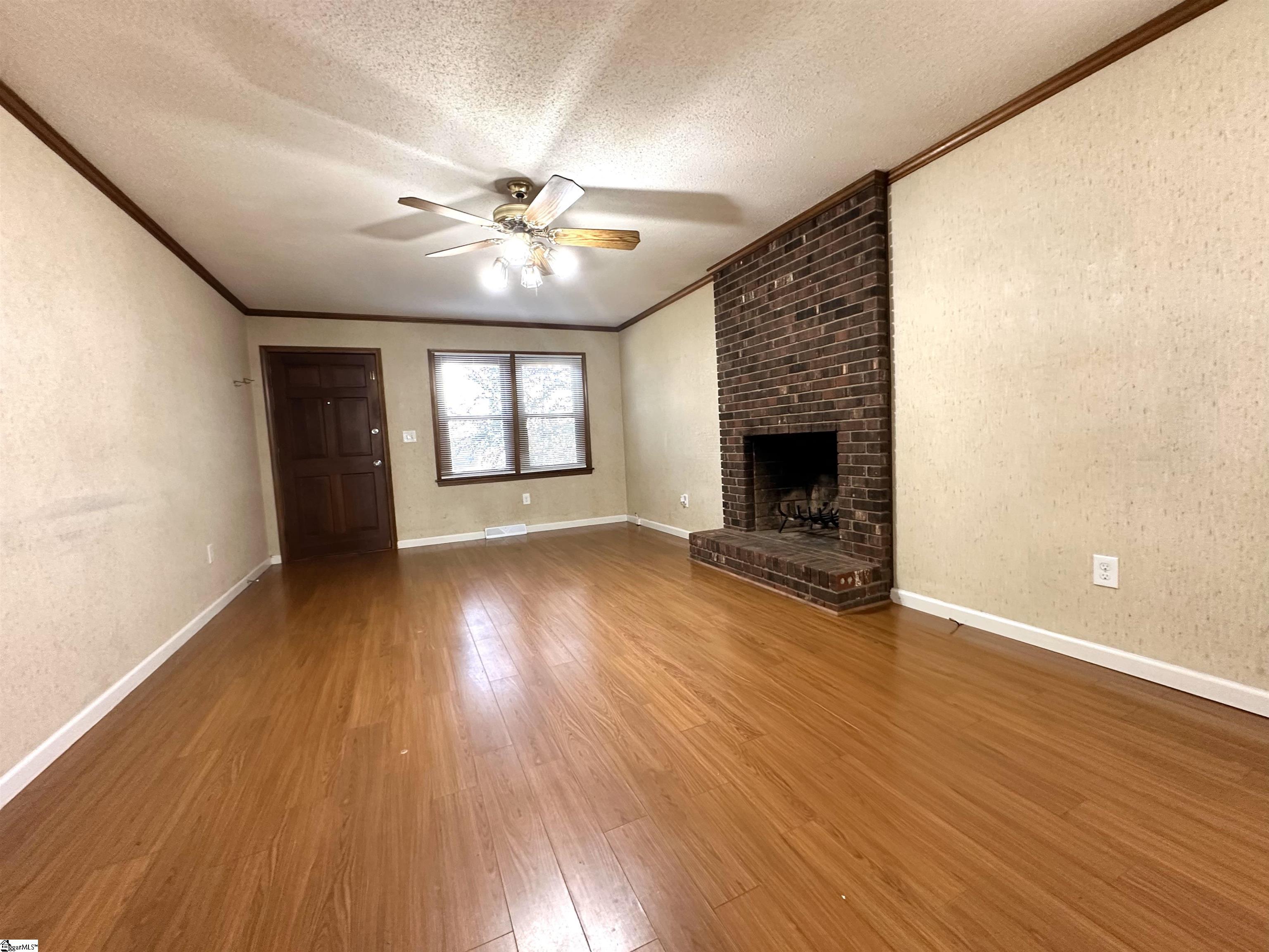 124 Brookview Circle