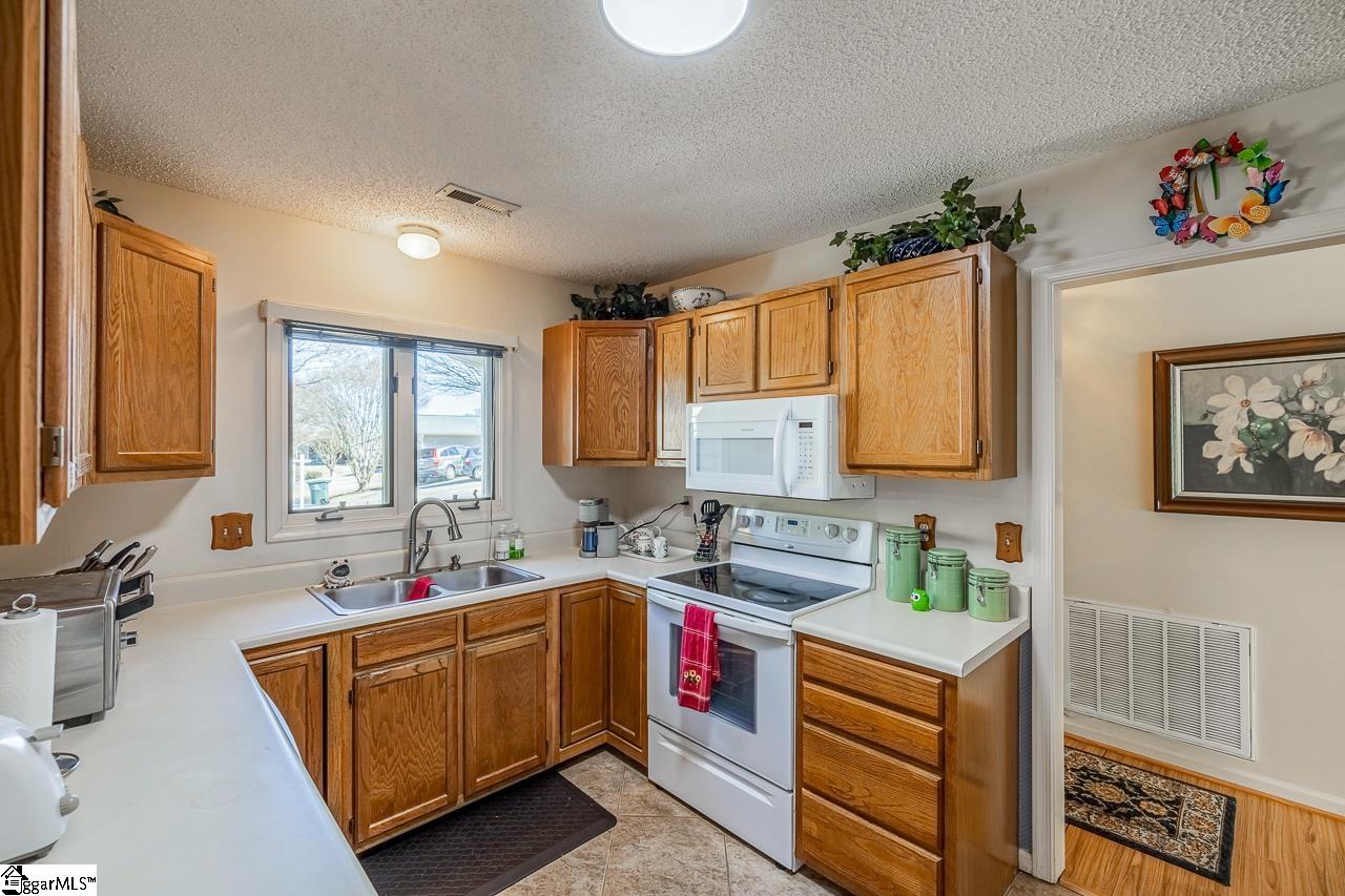 4 Milstead Way