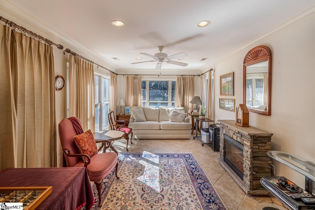 4 Milstead Way