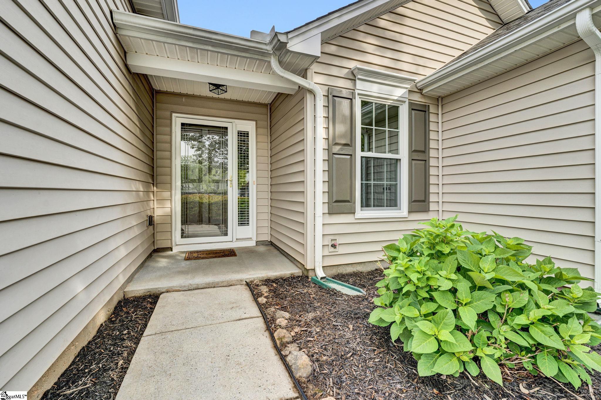953 Breezewood Court