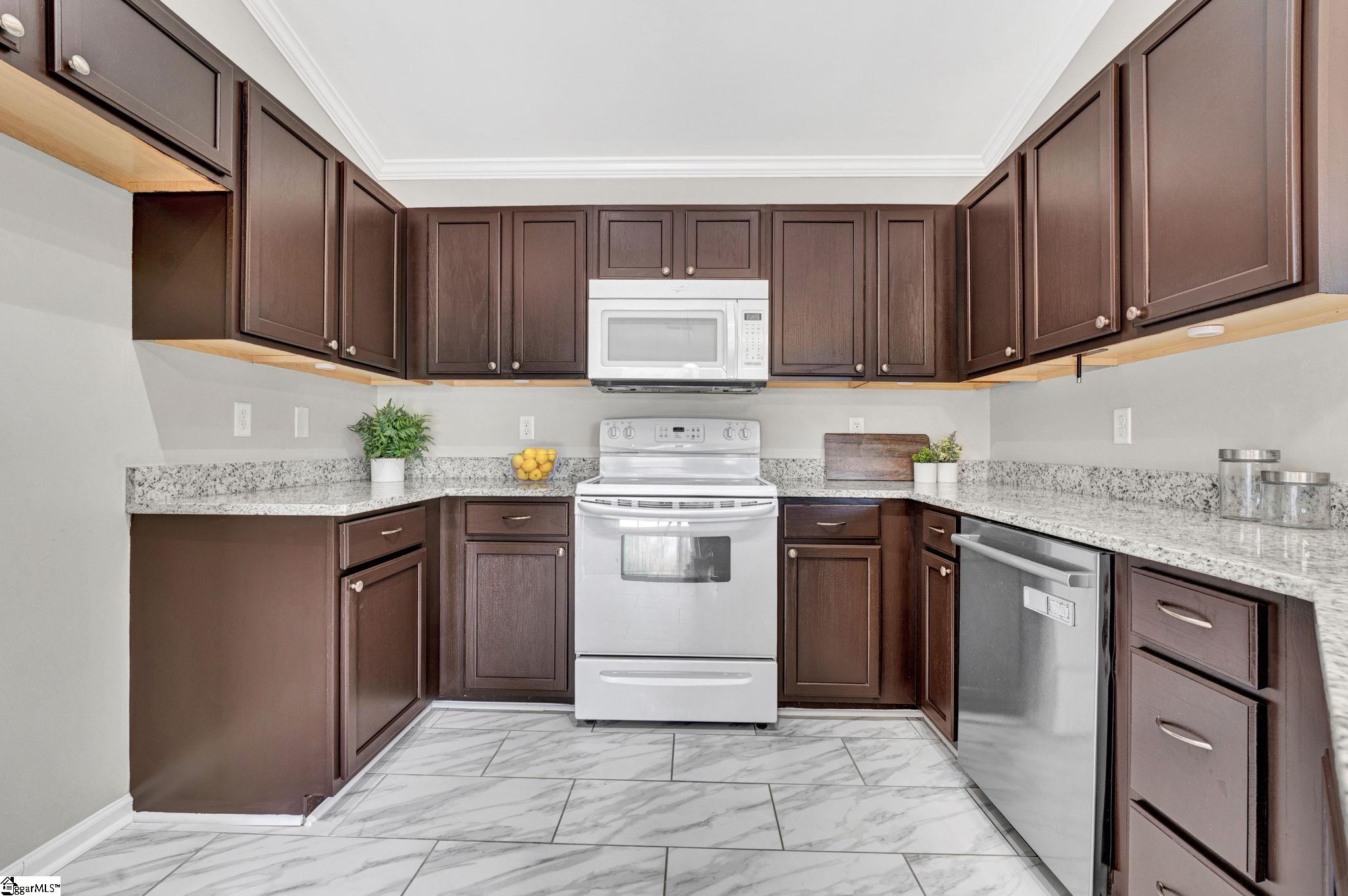 953 Breezewood Court