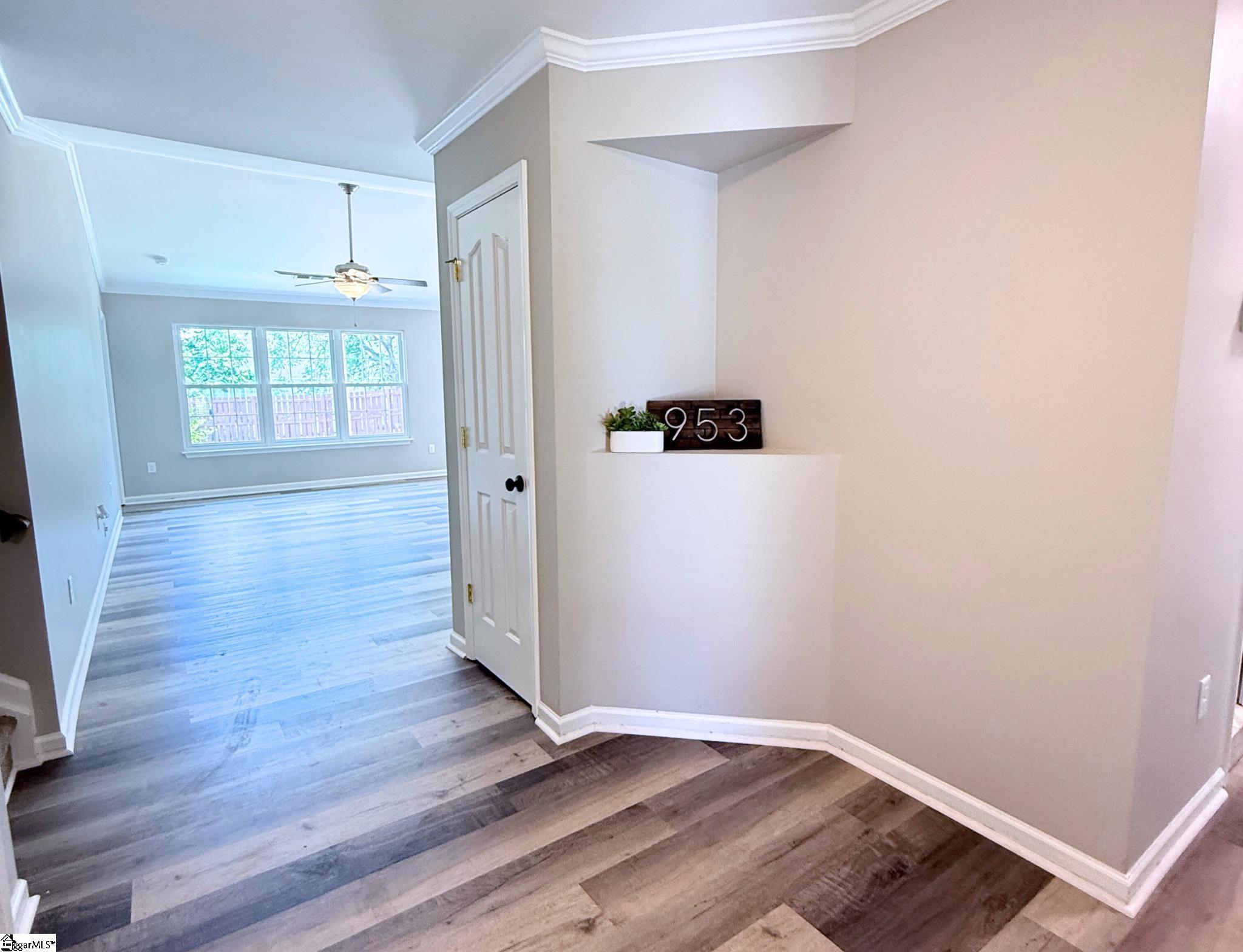 953 Breezewood Court