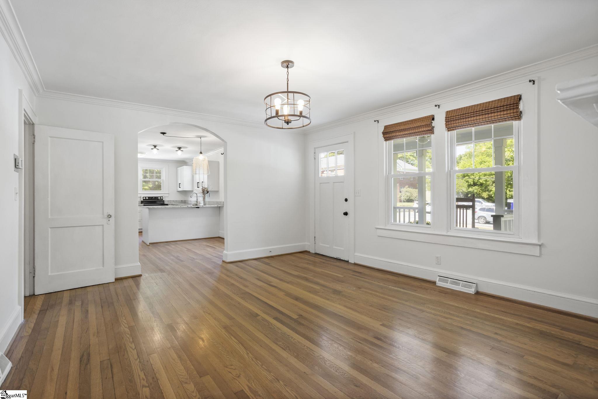 10 Keith Drive