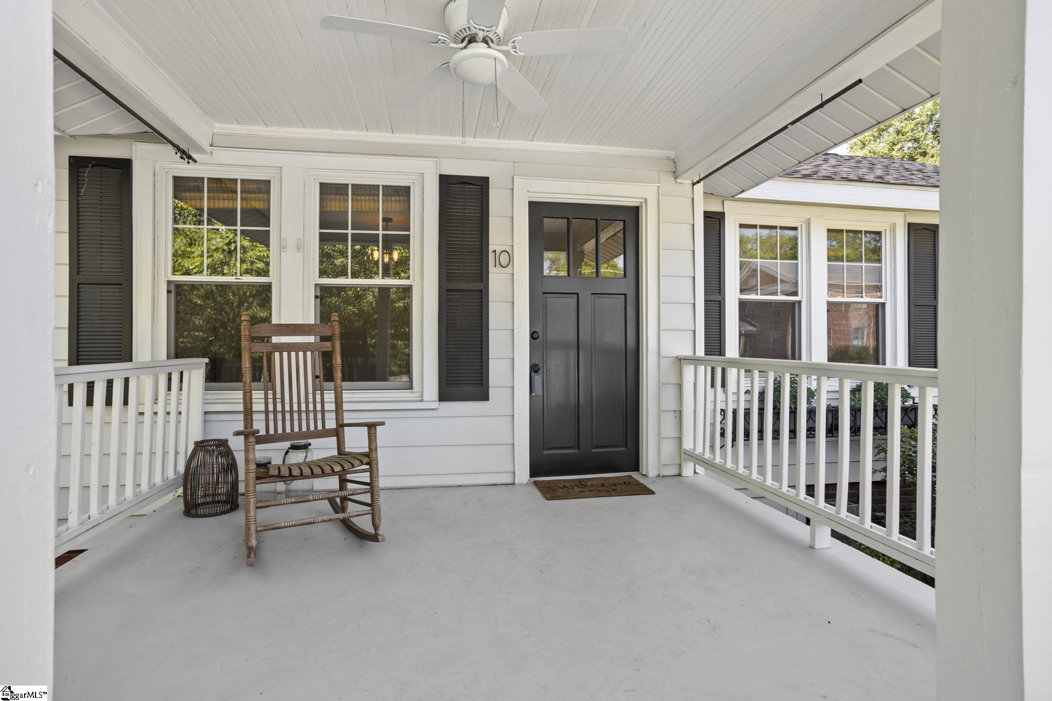 10 Keith Drive
