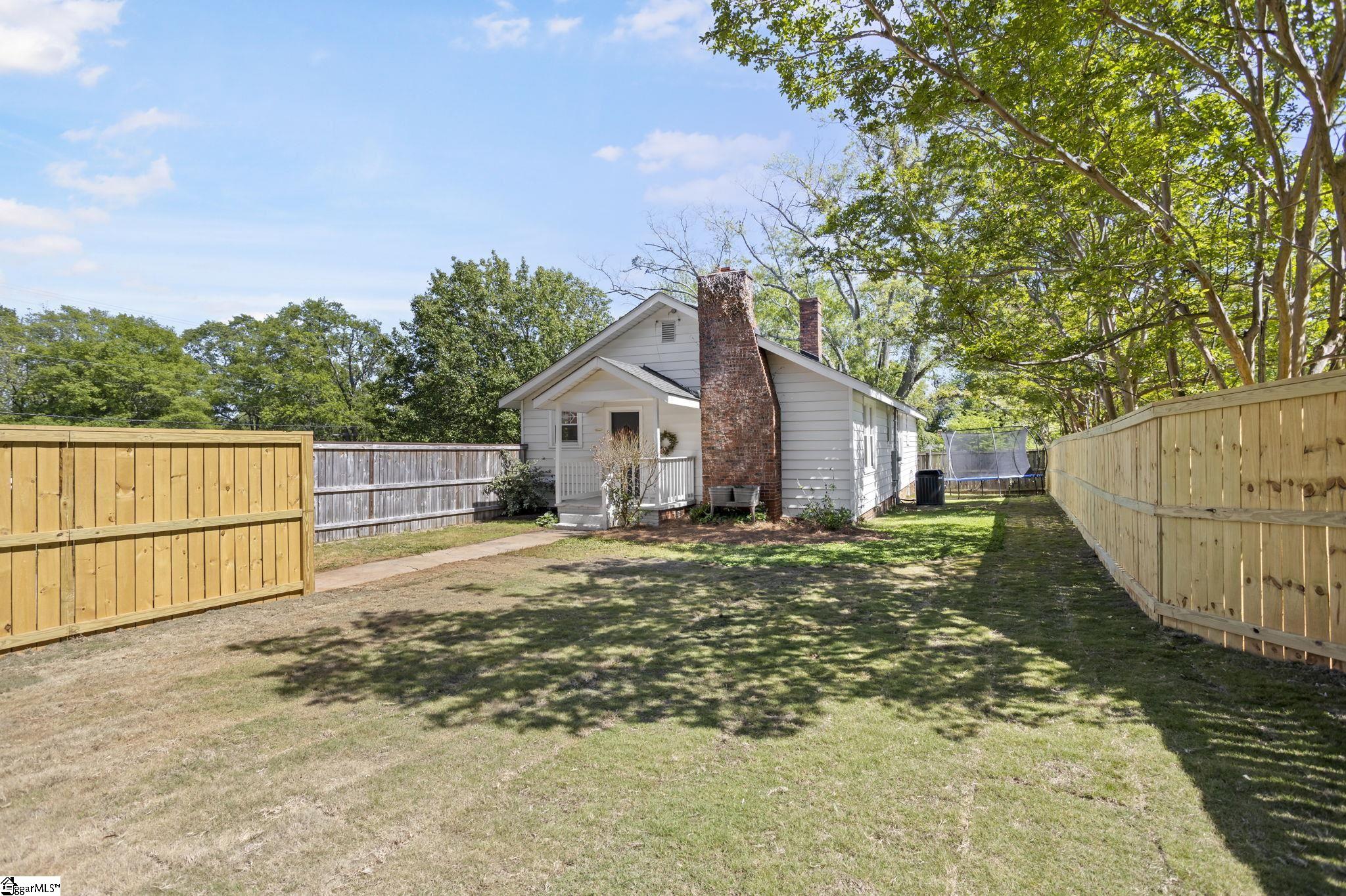 10 Keith Drive