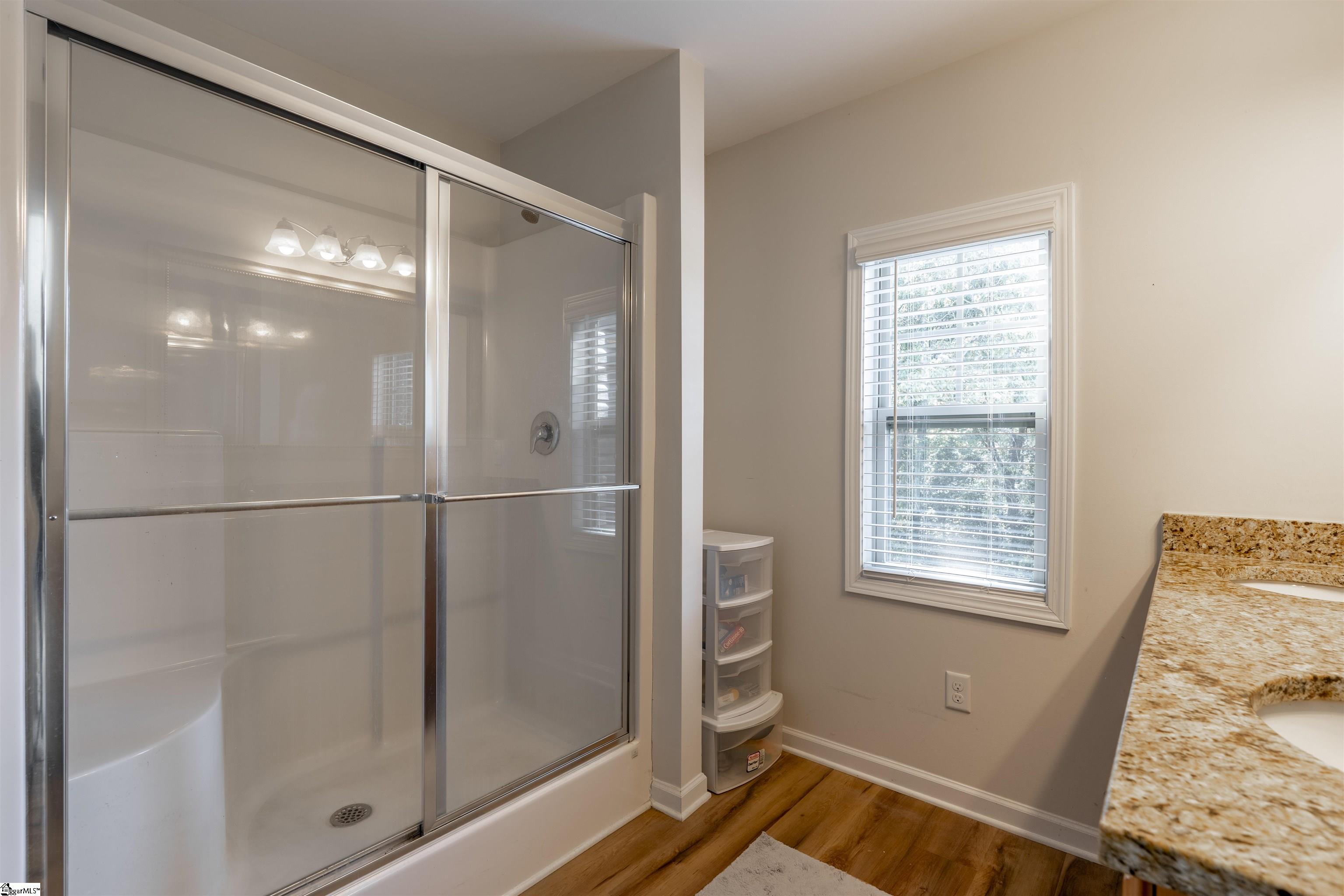 419 Cedar Bluff Way
