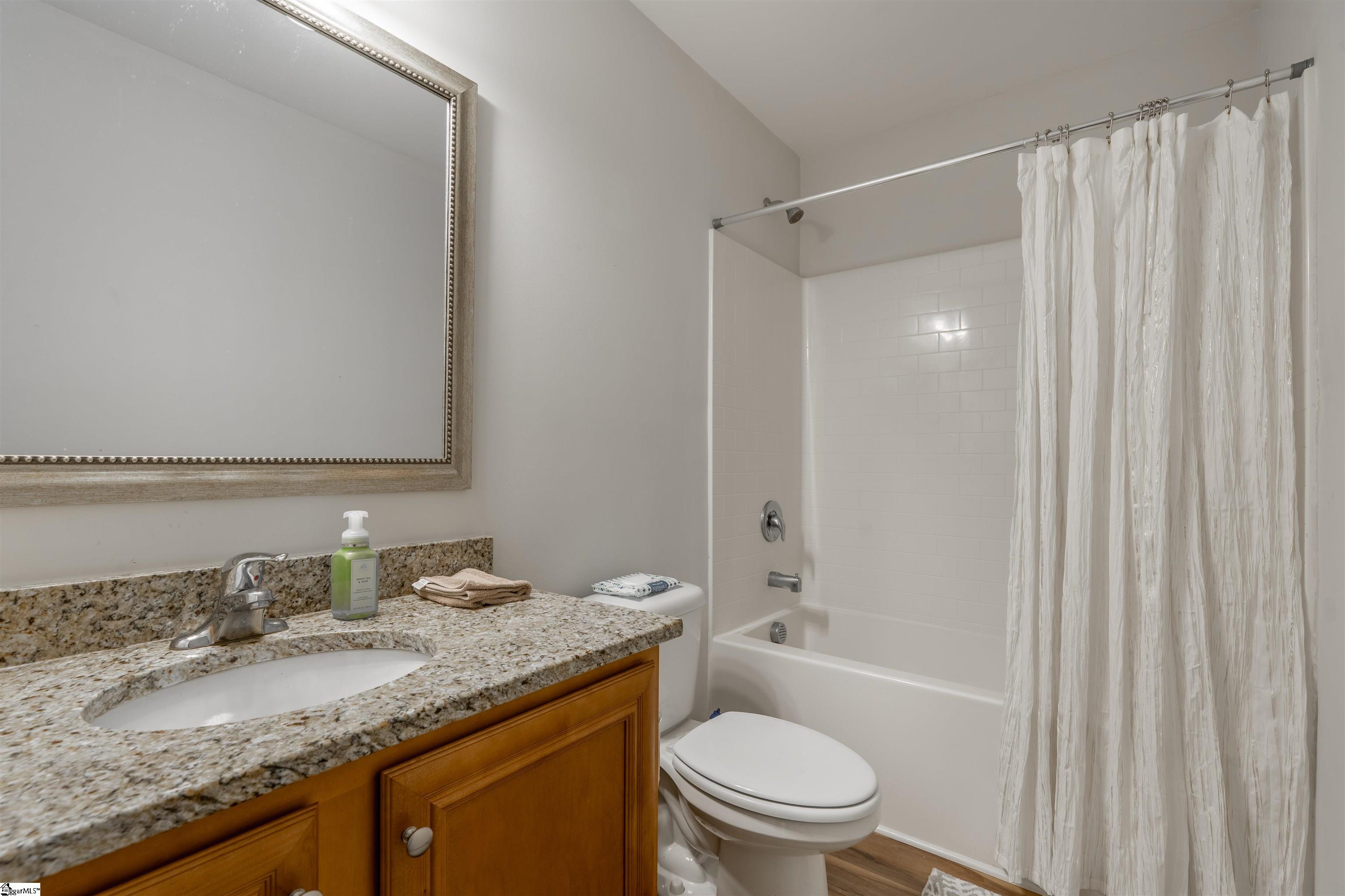419 Cedar Bluff Way
