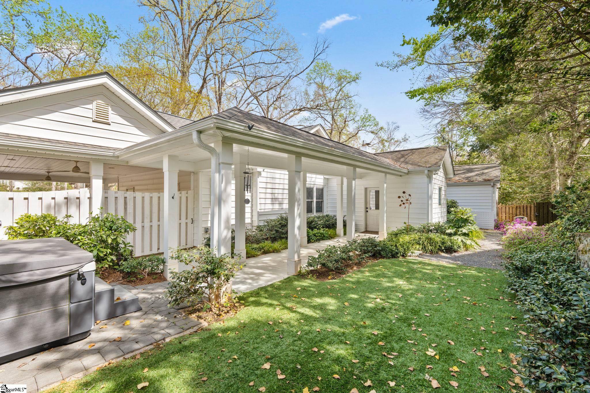 32 Heather Way