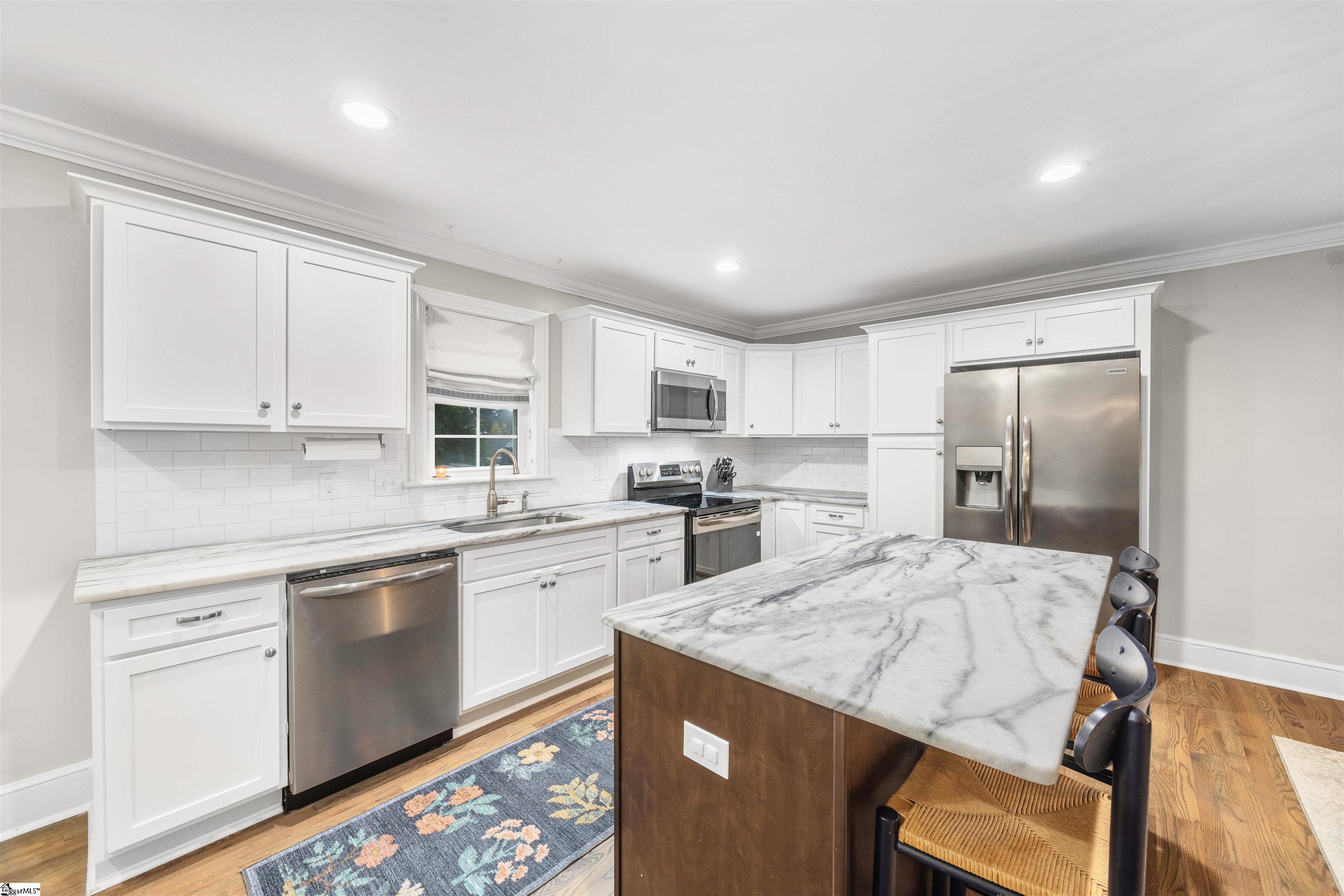 300 Legrand Boulevard