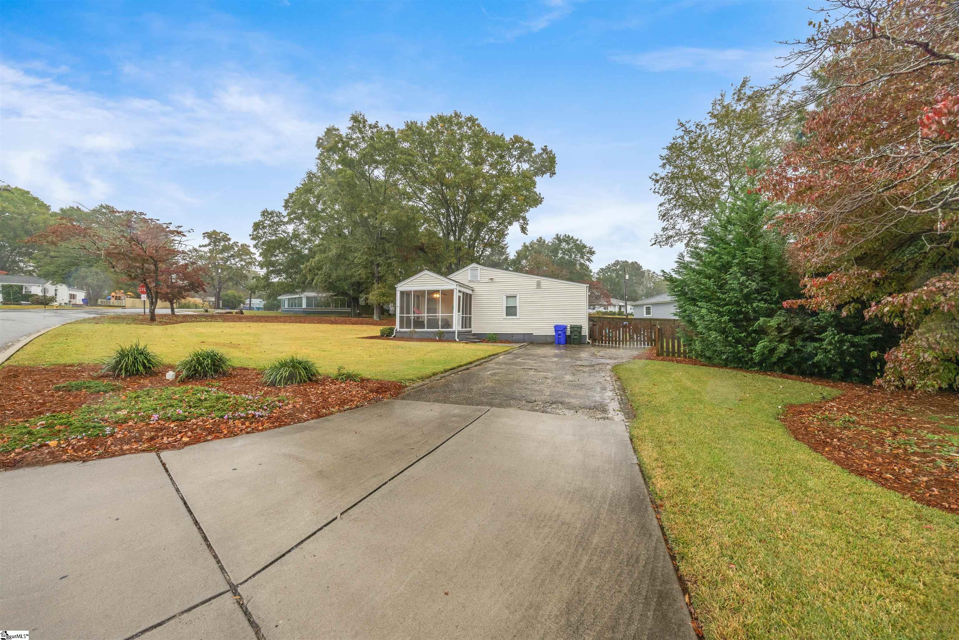 300 Legrand Boulevard