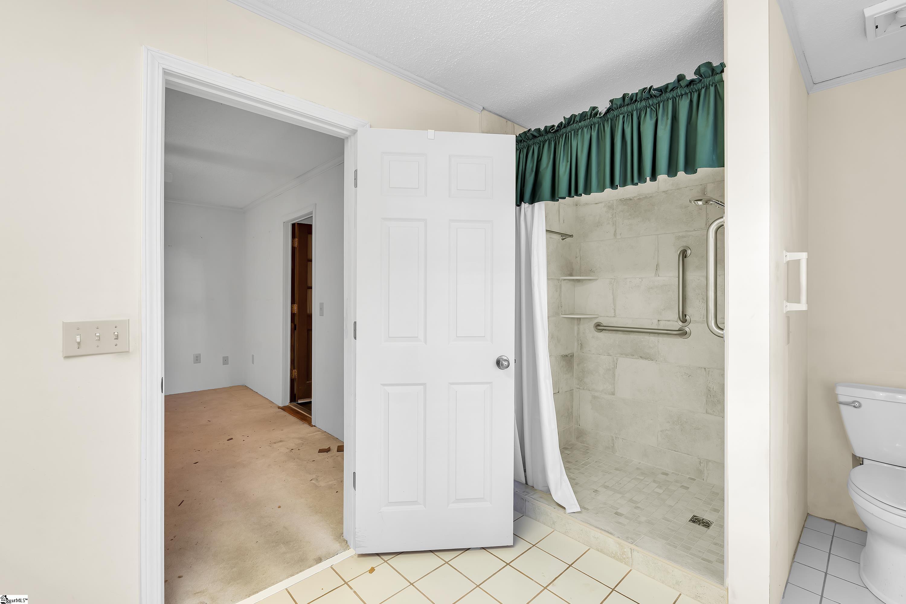 6 Brynhurst Court