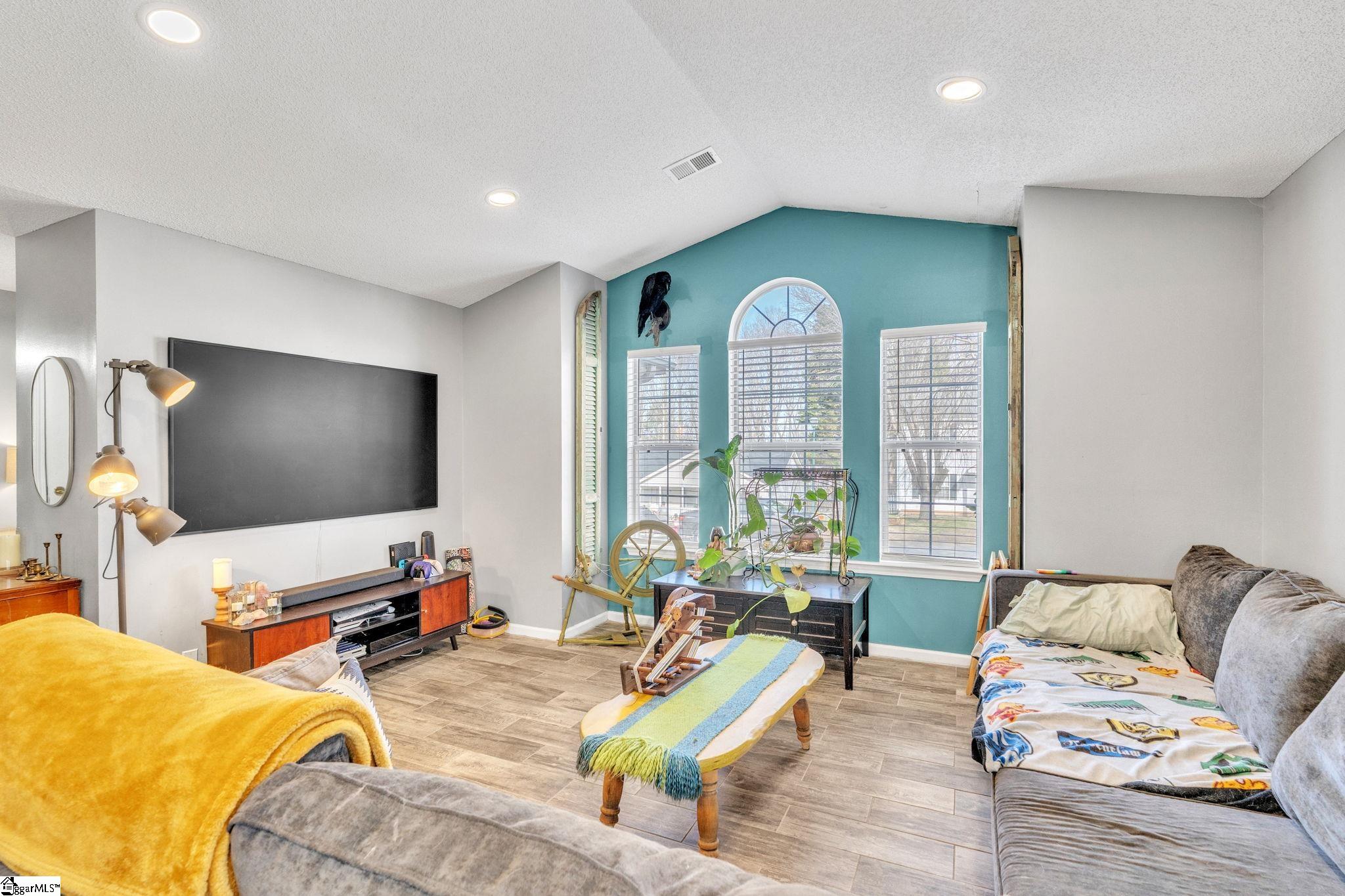 531 Country Gardens Drive