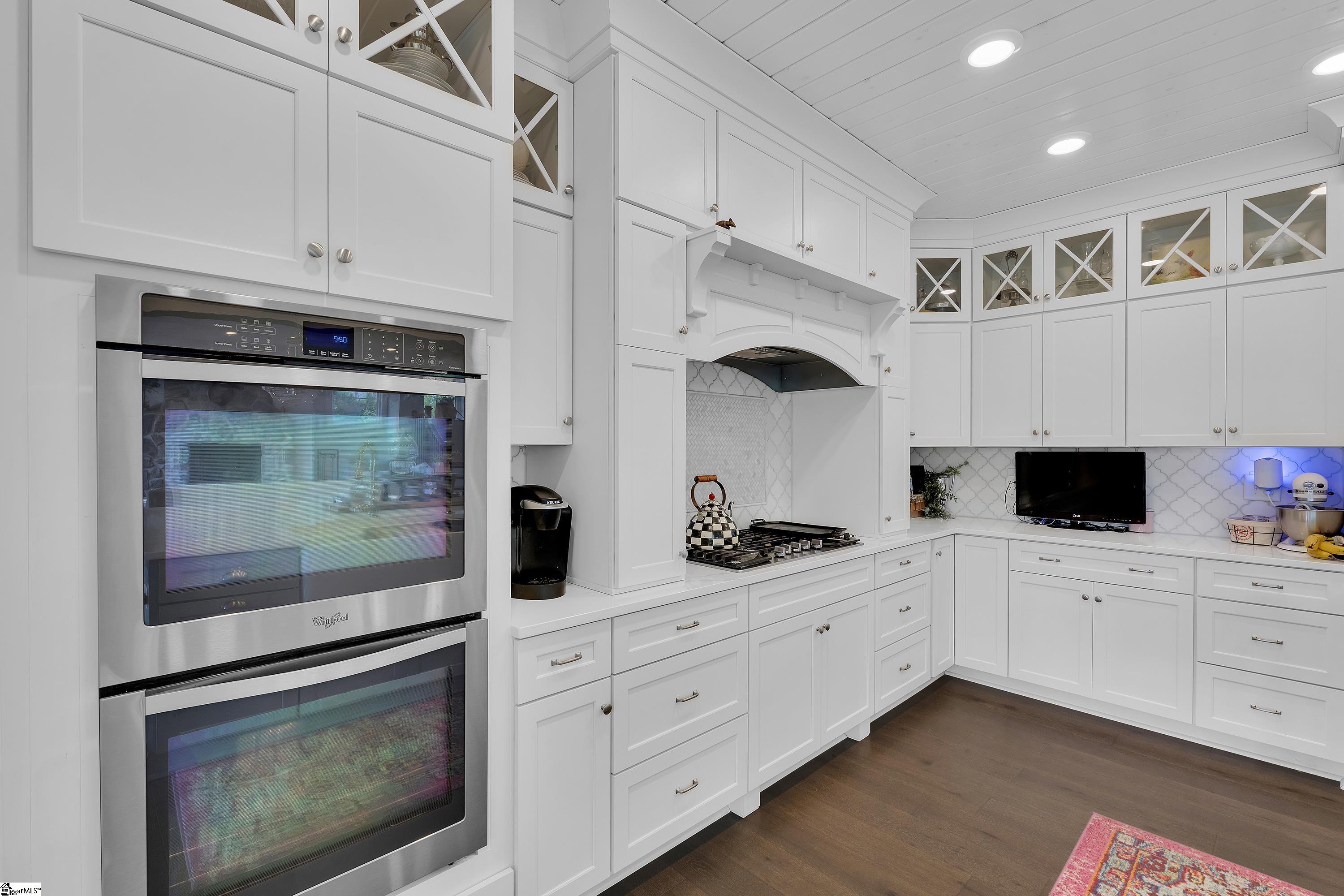233 Grandmont Court