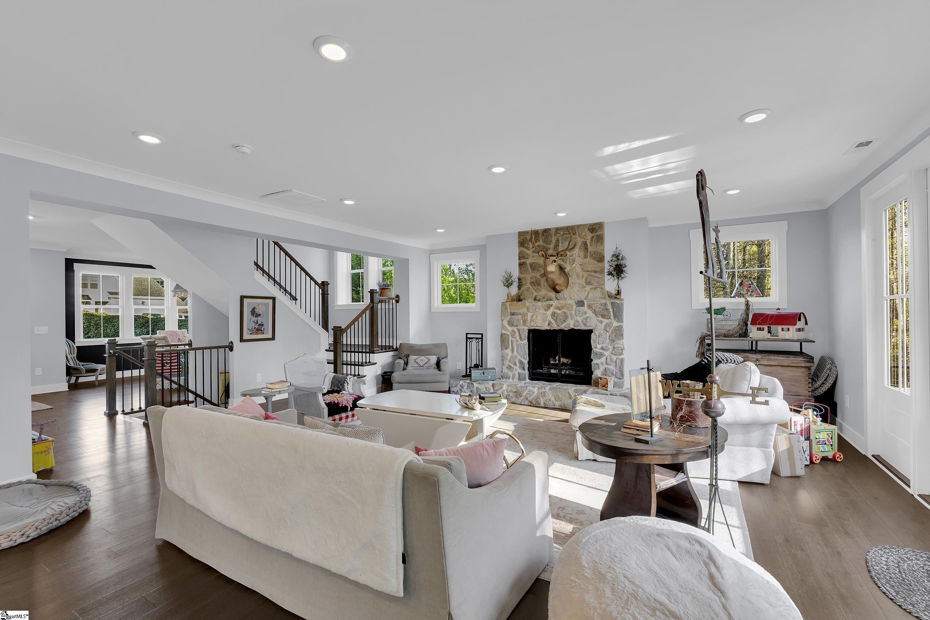 233 Grandmont Court