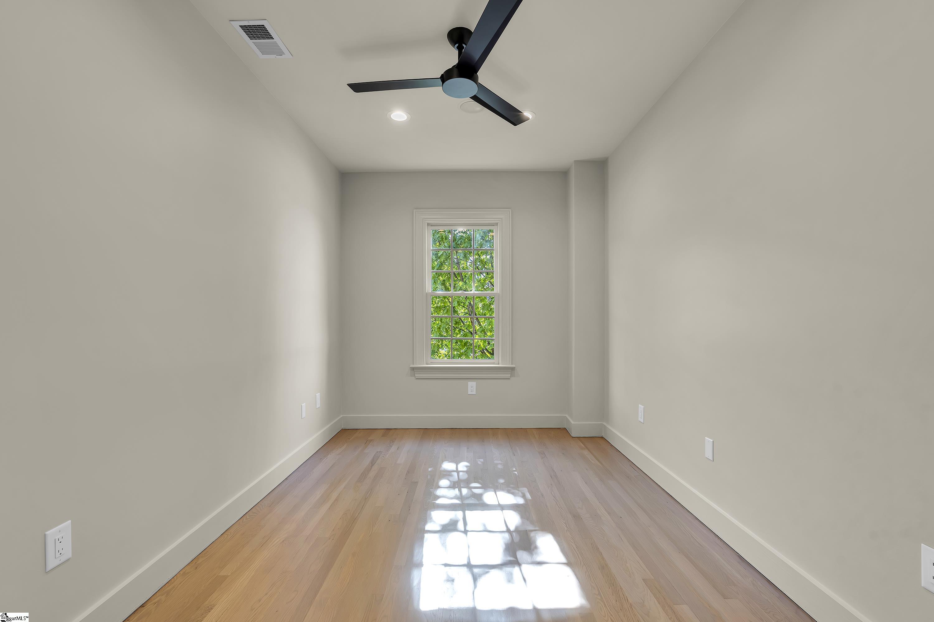 623 N Main Street Unit 1