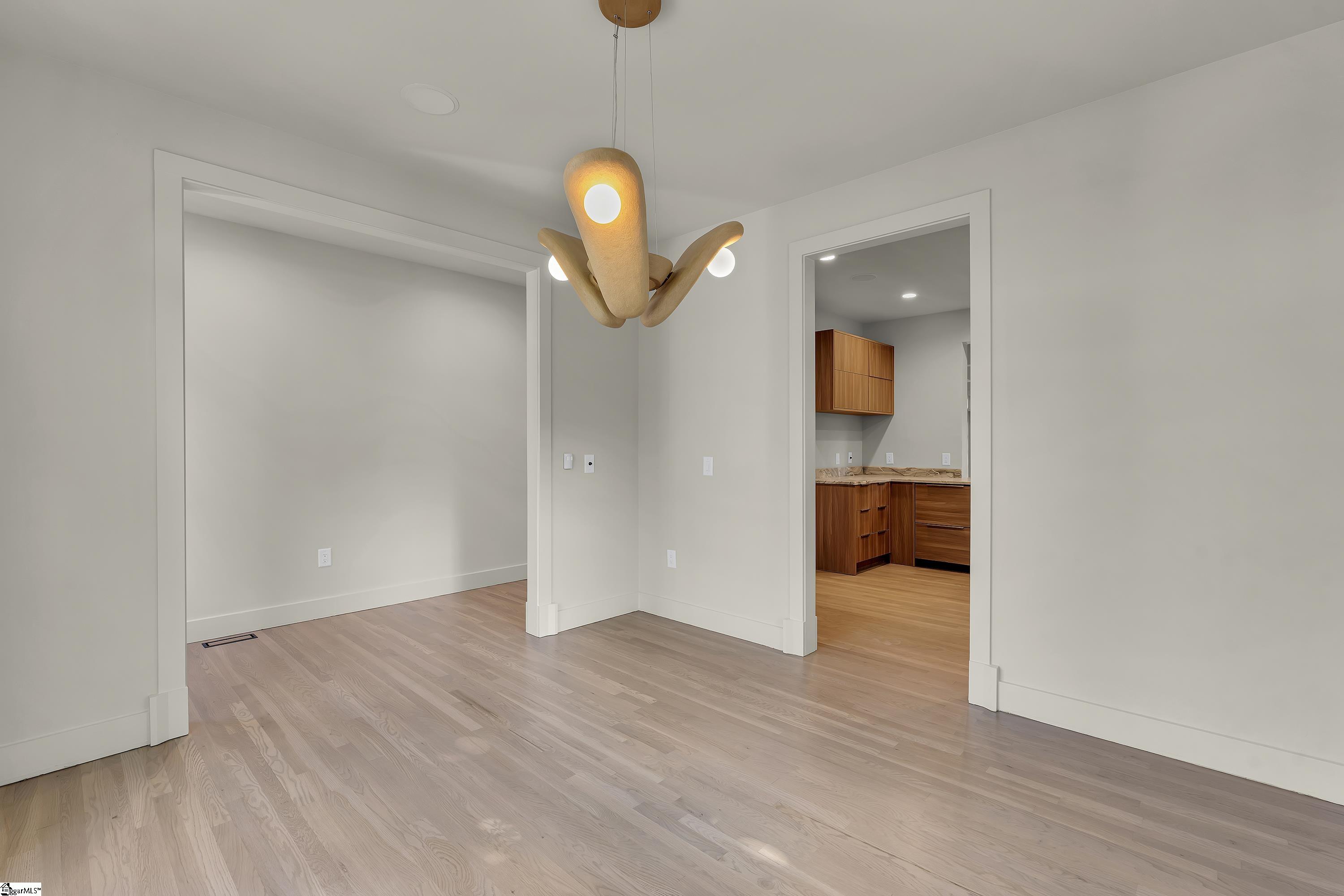 623 N Main Street Unit 1