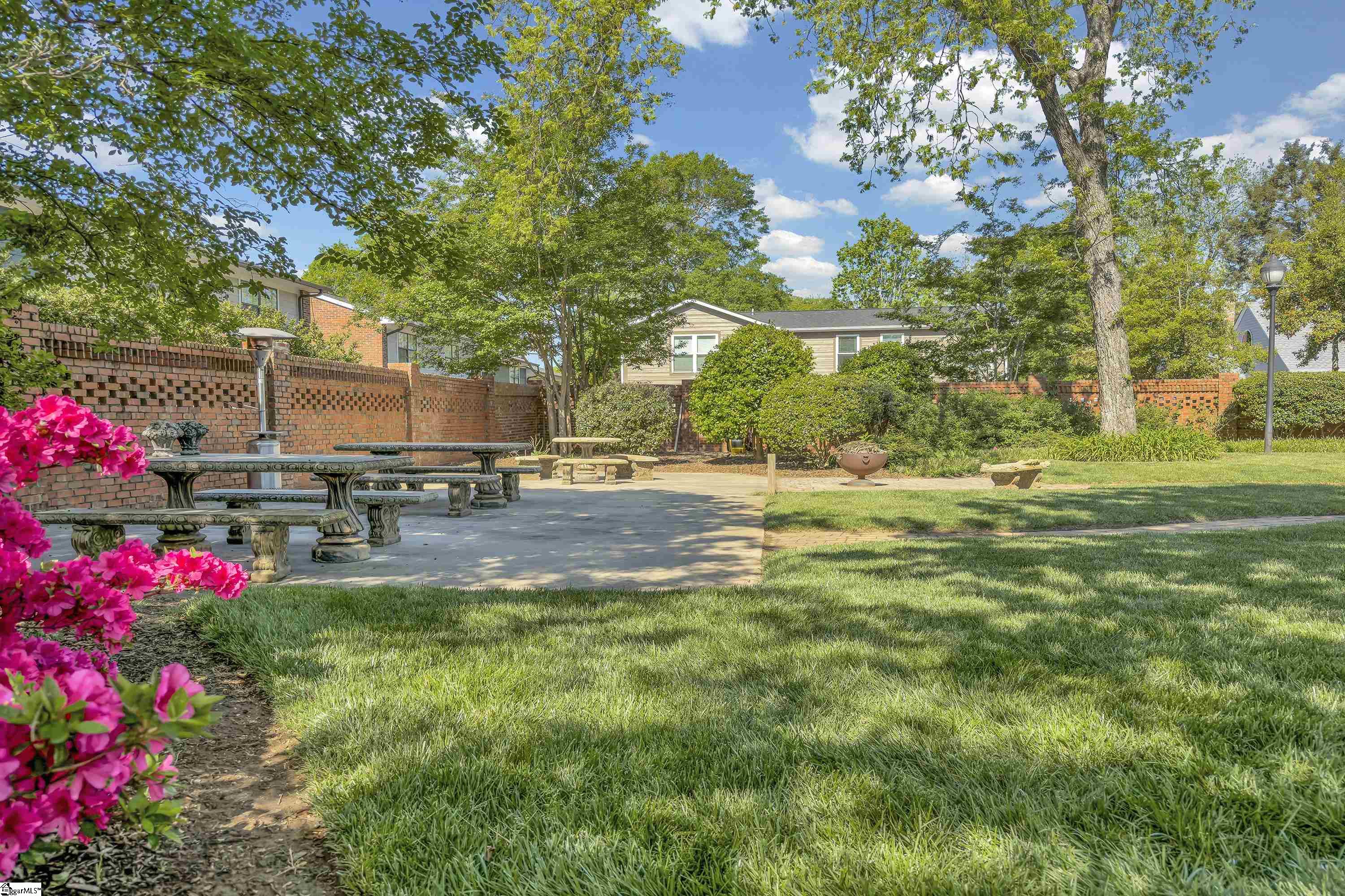 623 N Main Street Unit 1