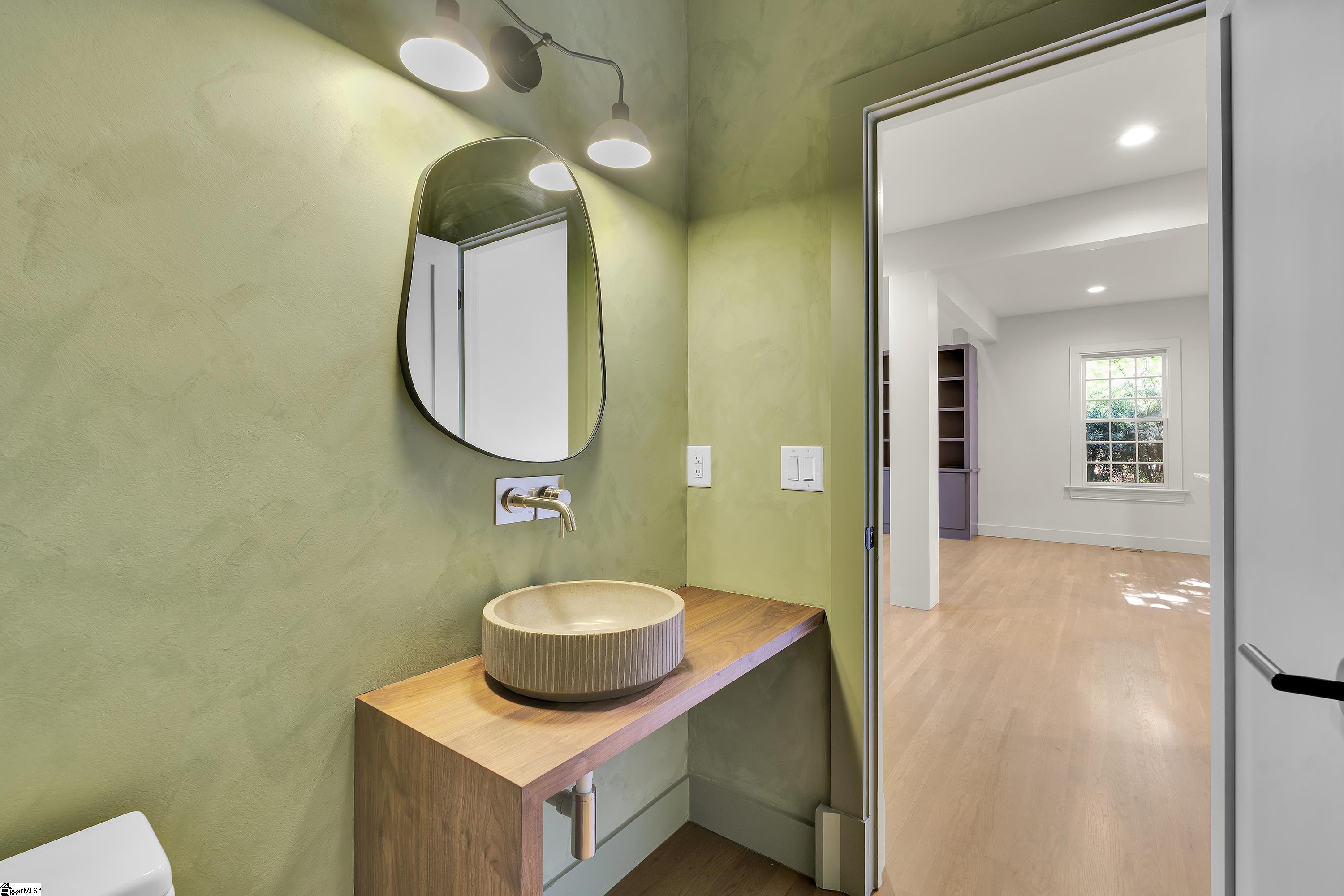 623 N Main Street Unit 1