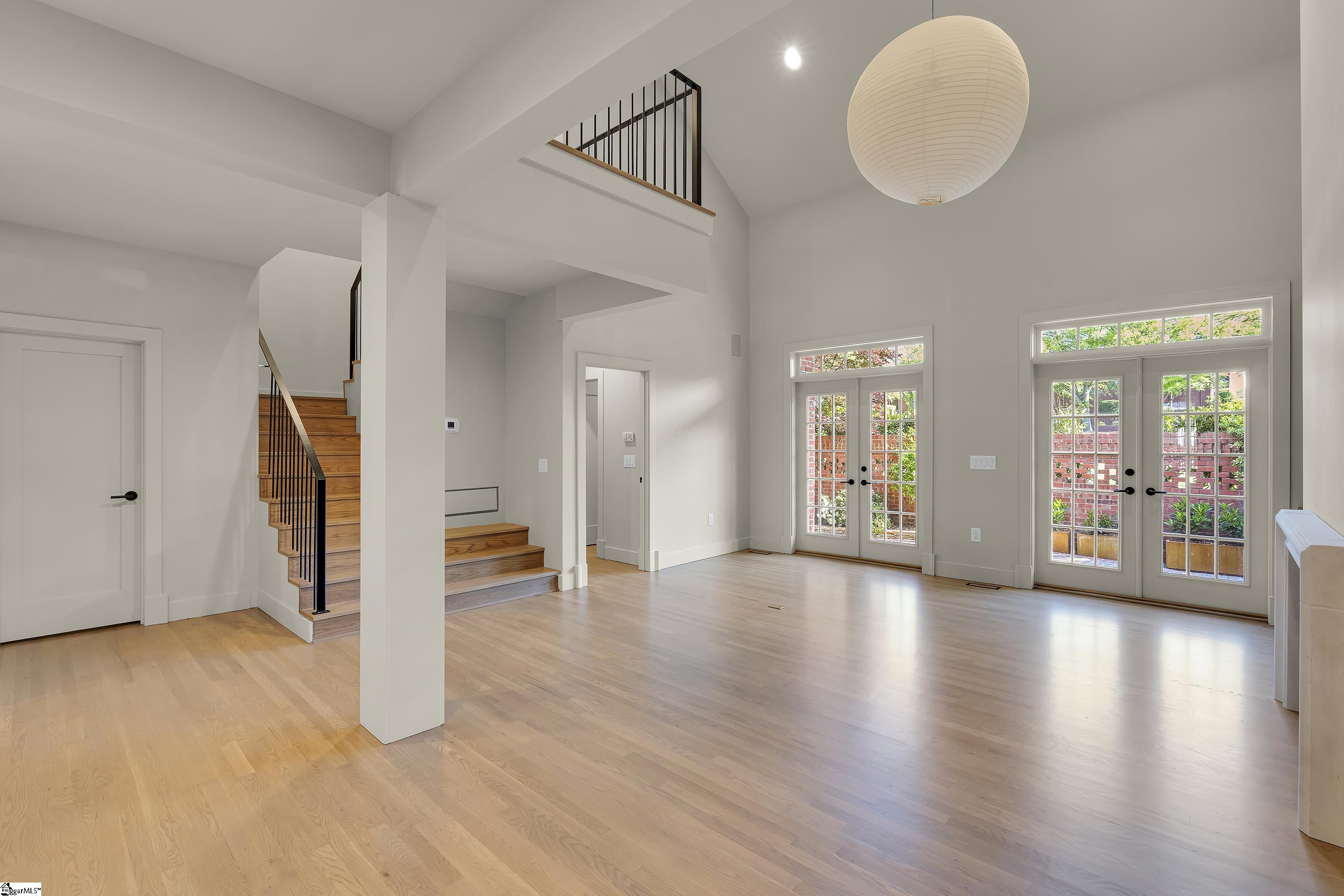 623 N Main Street Unit 1