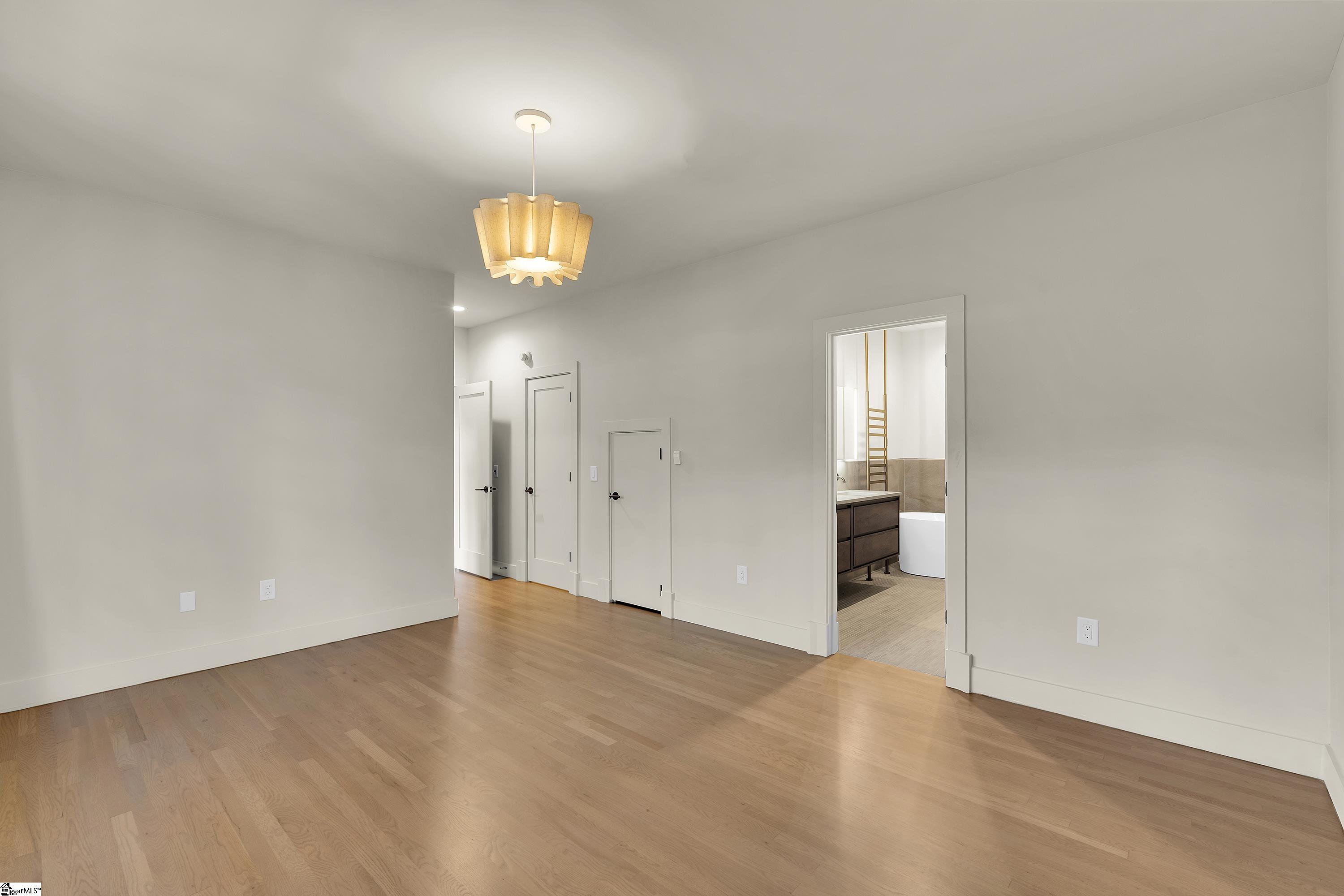 623 N Main Street Unit 1