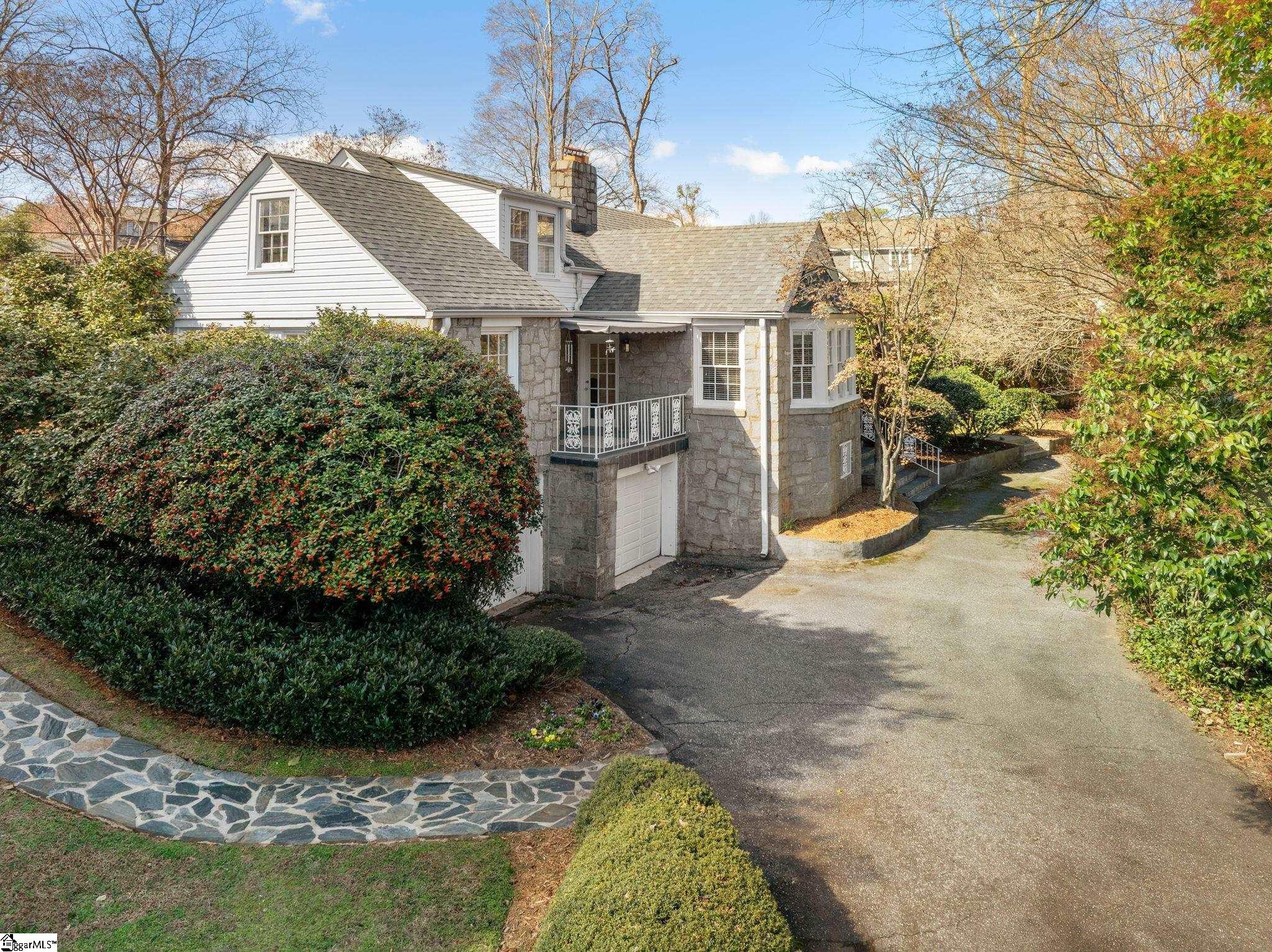 47 Douglas Drive