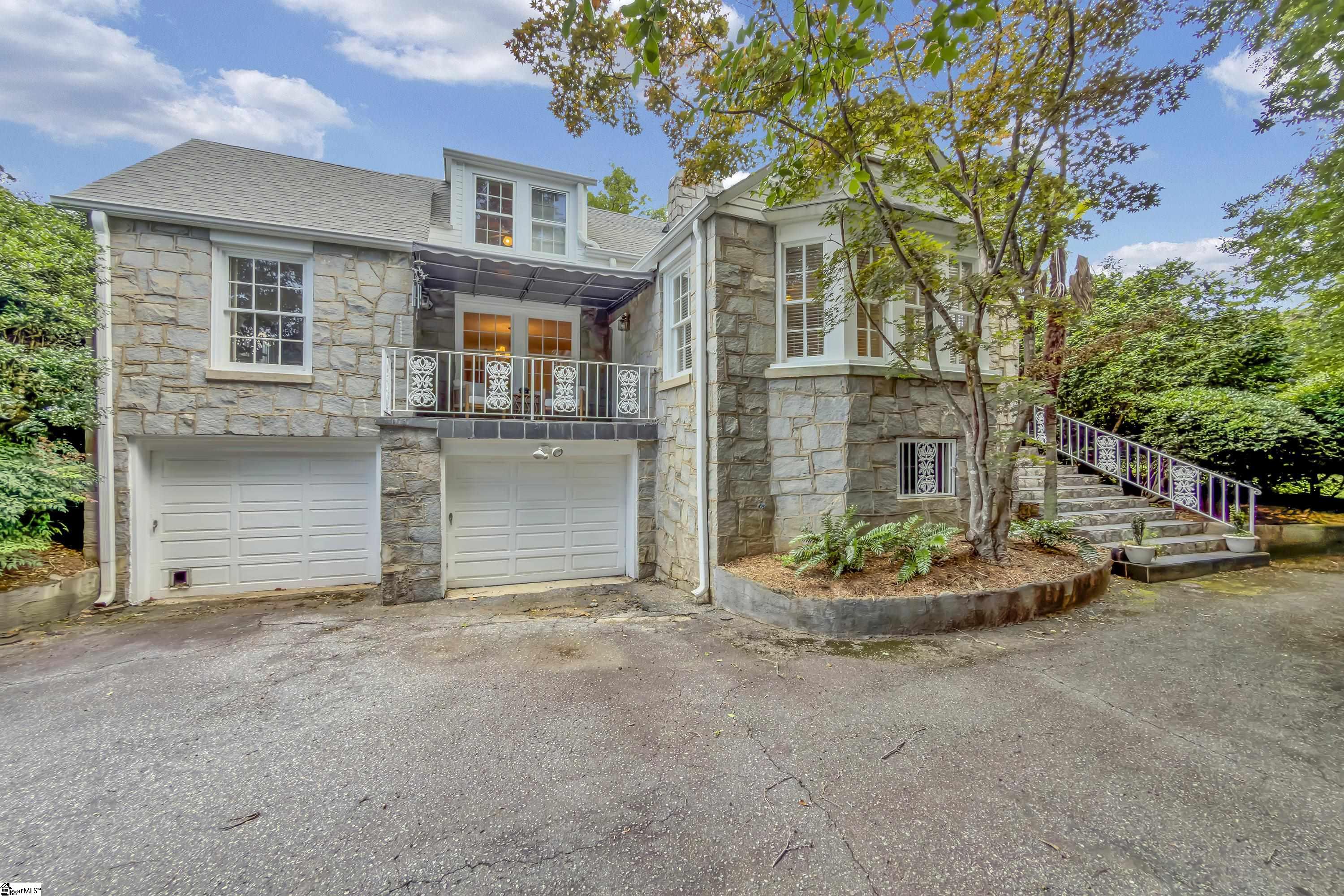 47 Douglas Drive