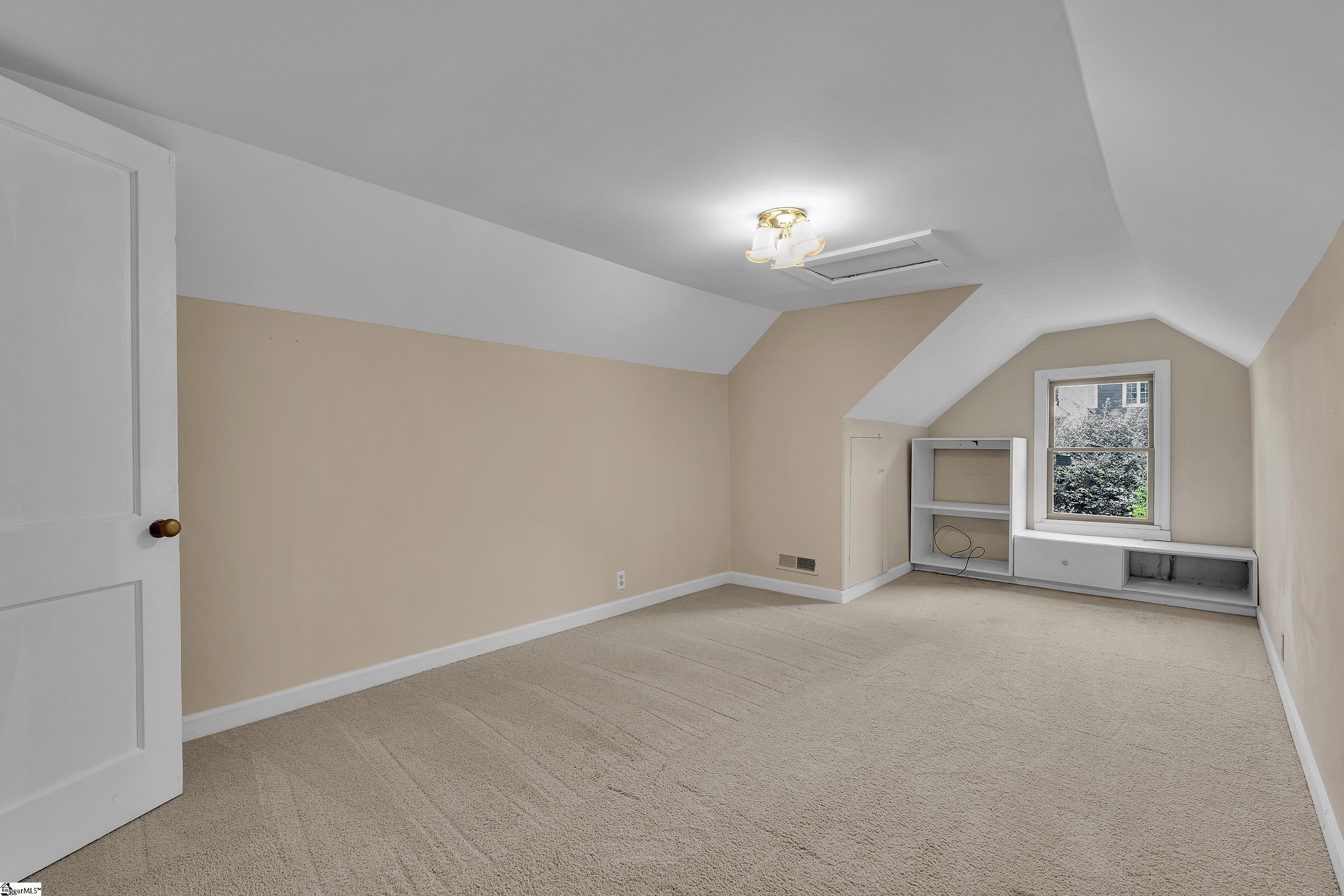 47 Douglas Drive