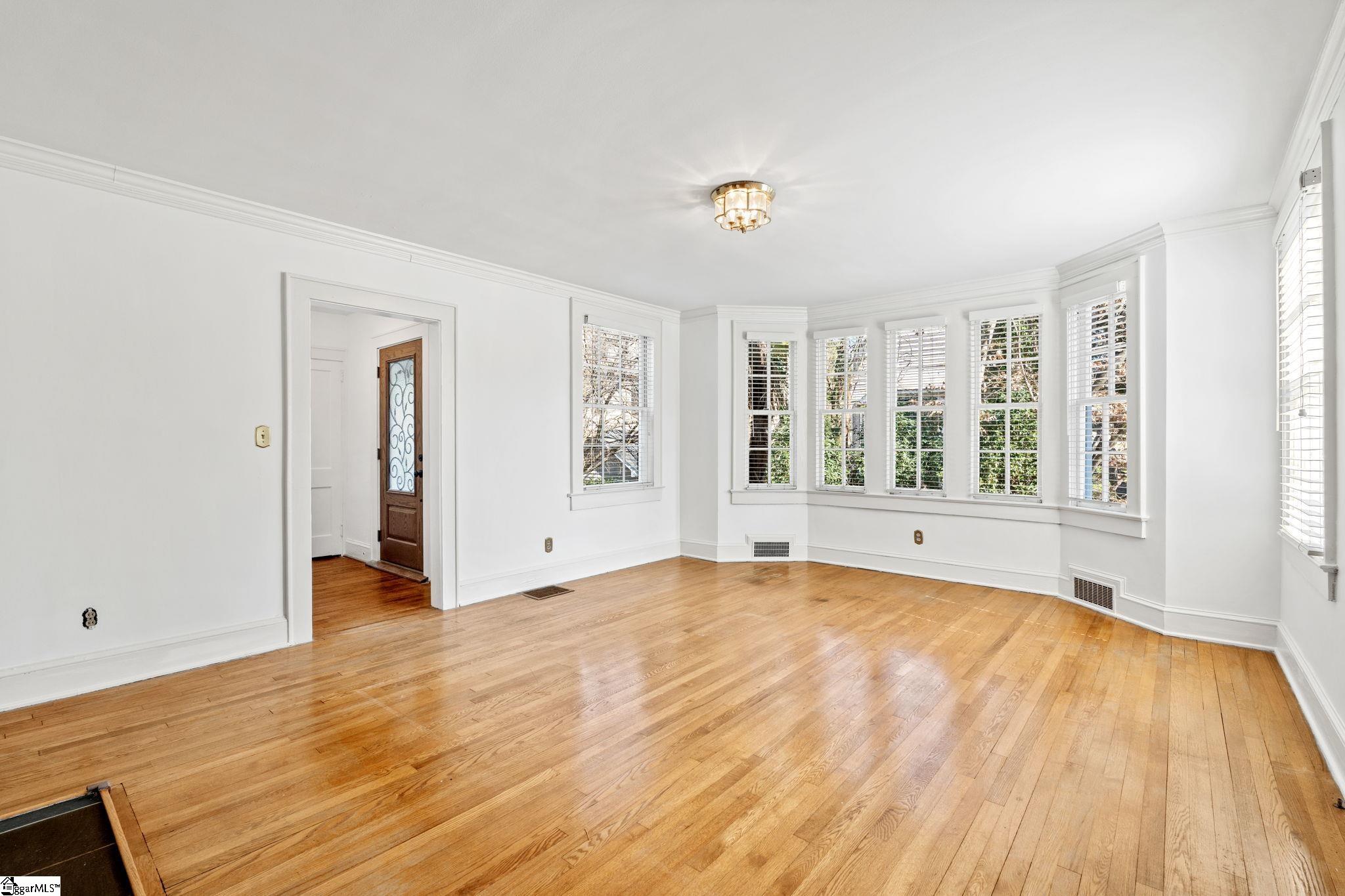 47 Douglas Drive