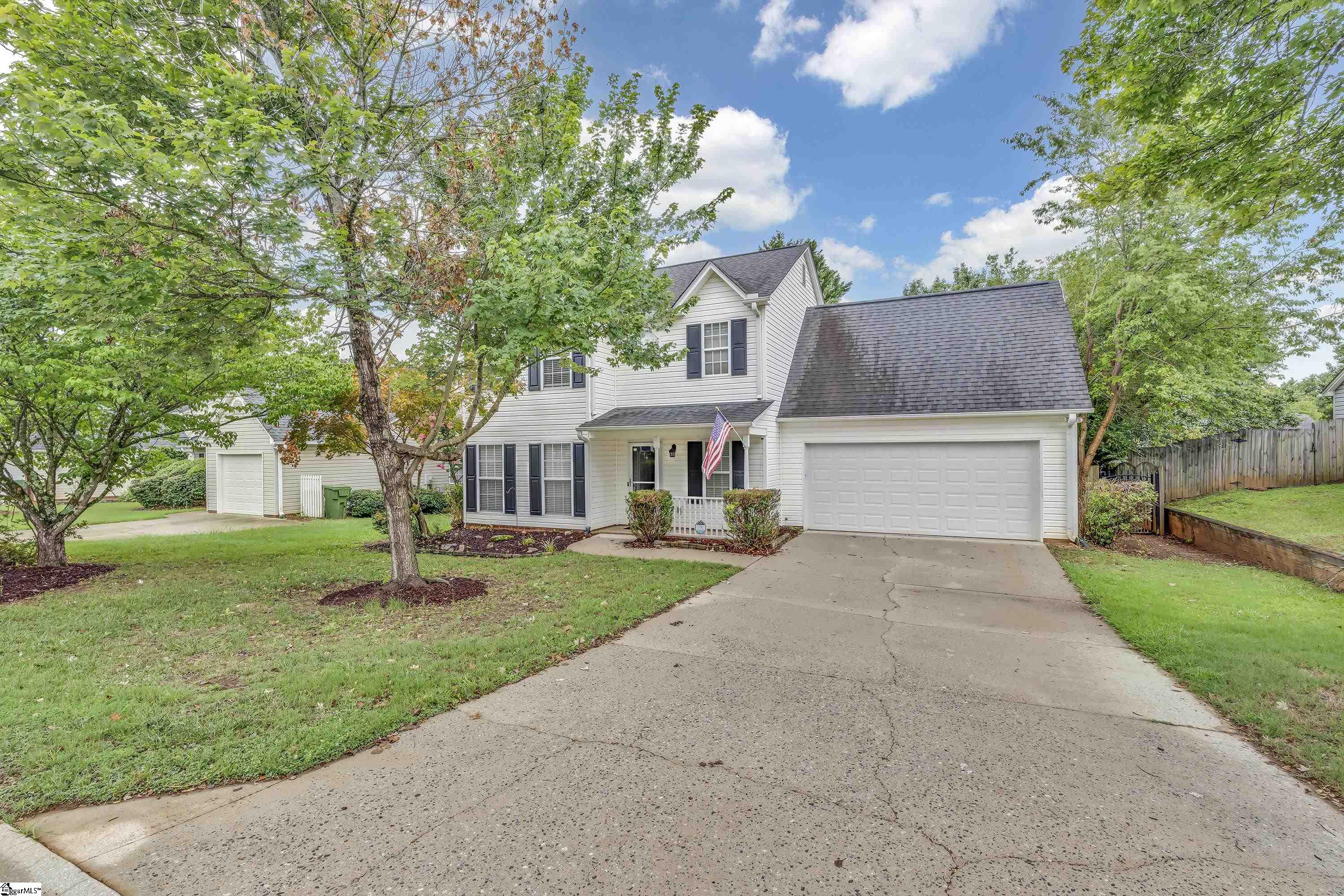 420 Riverside Chase Circle