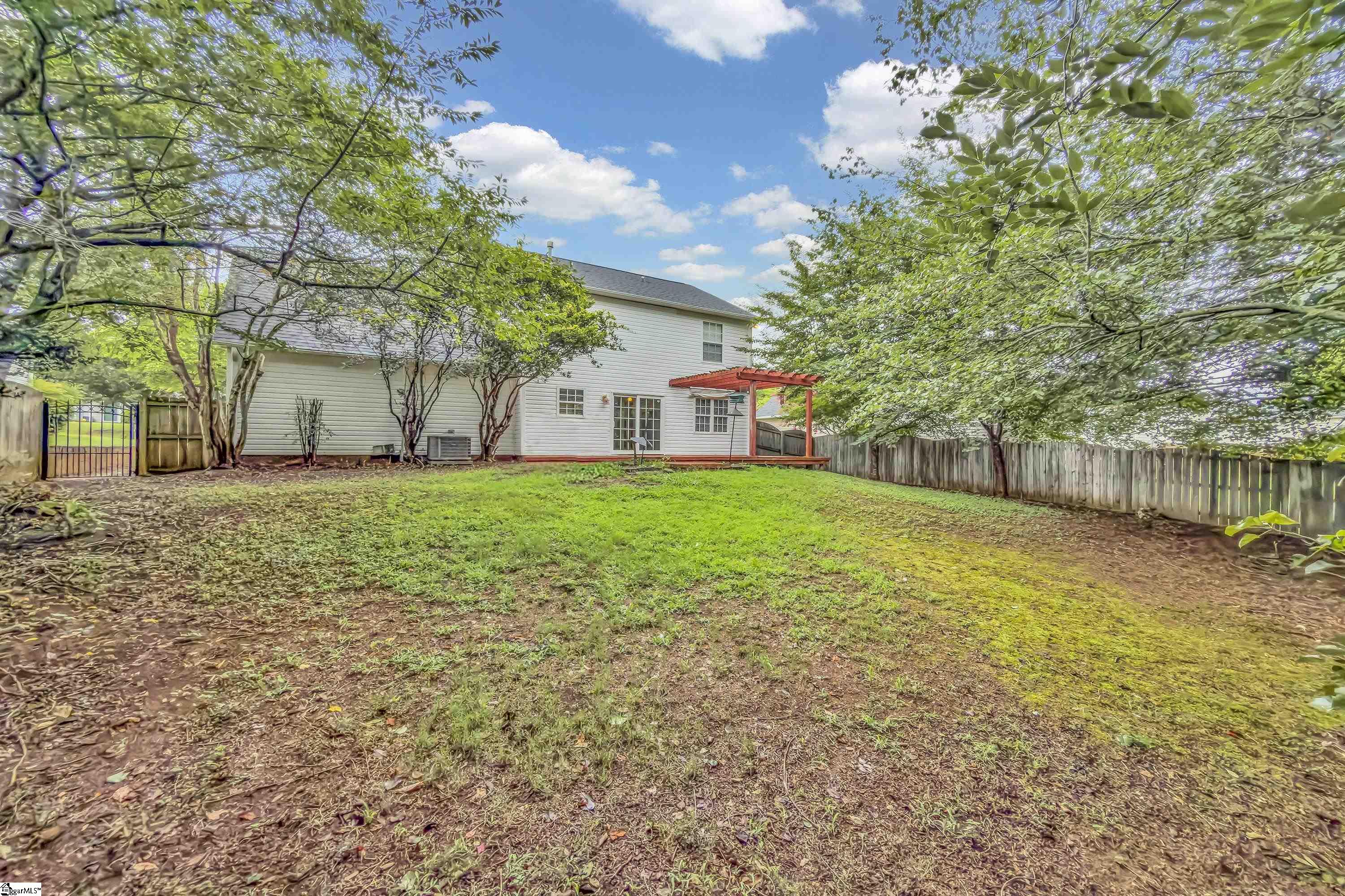 420 Riverside Chase Circle