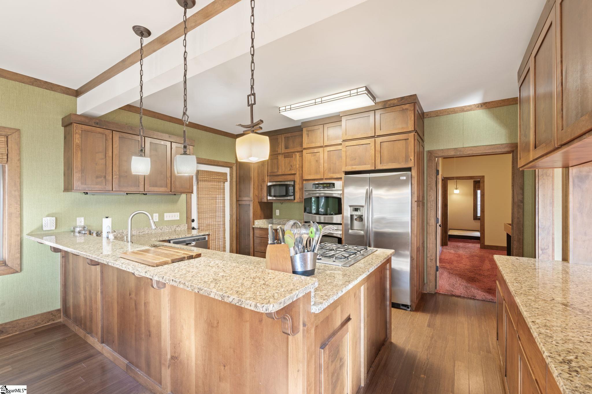 231 Perry Circle