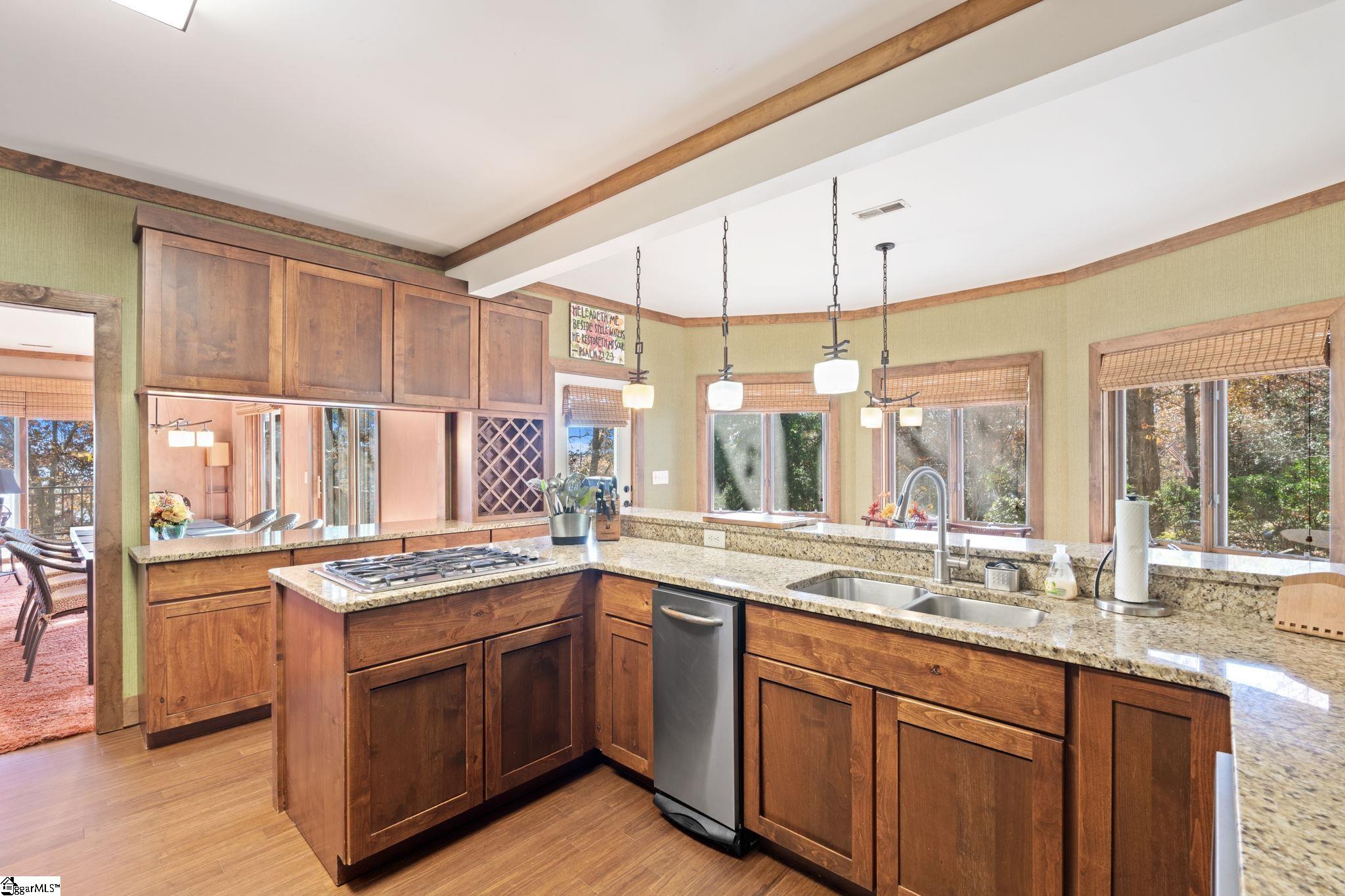 231 Perry Circle