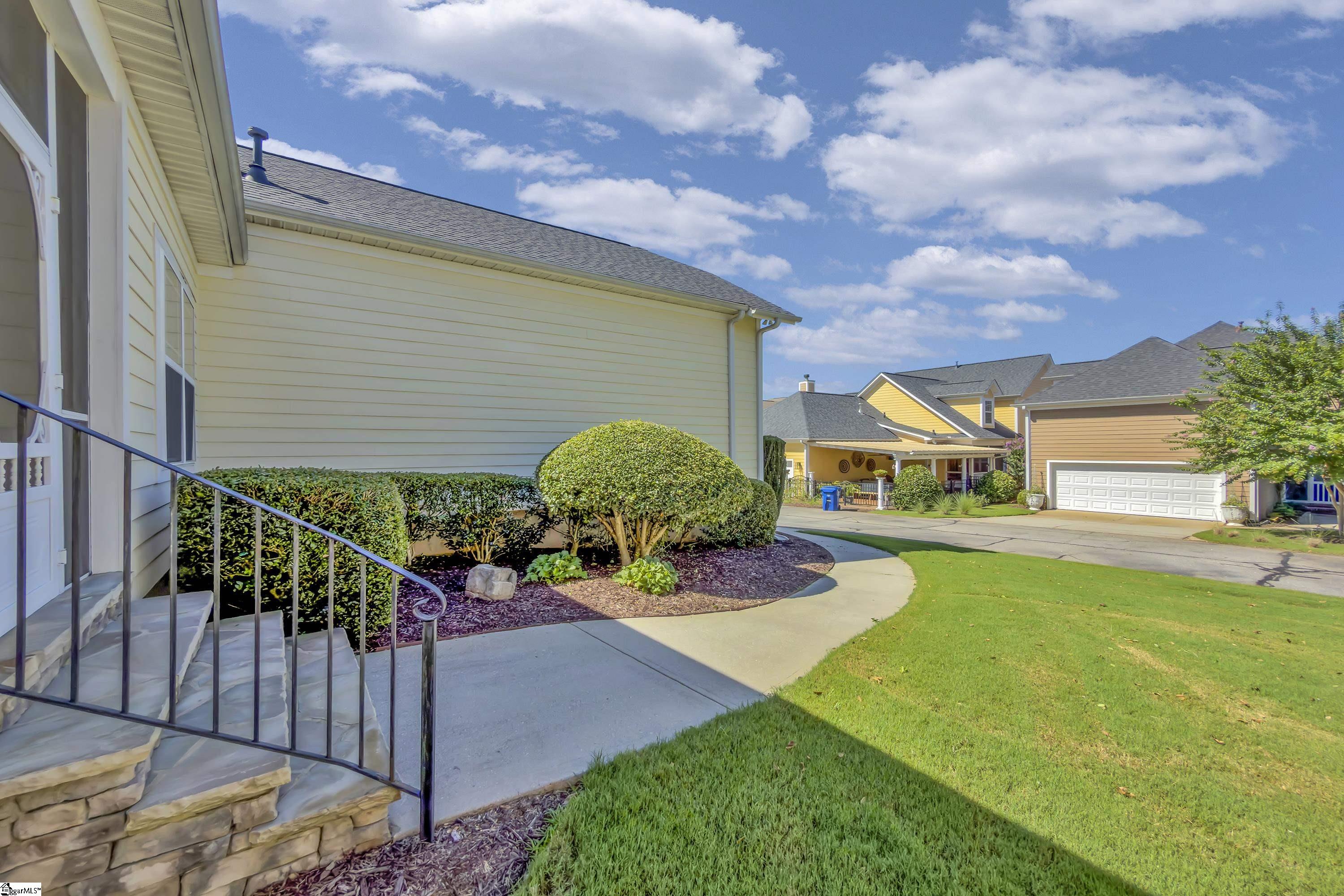 27 Pine Island Drive