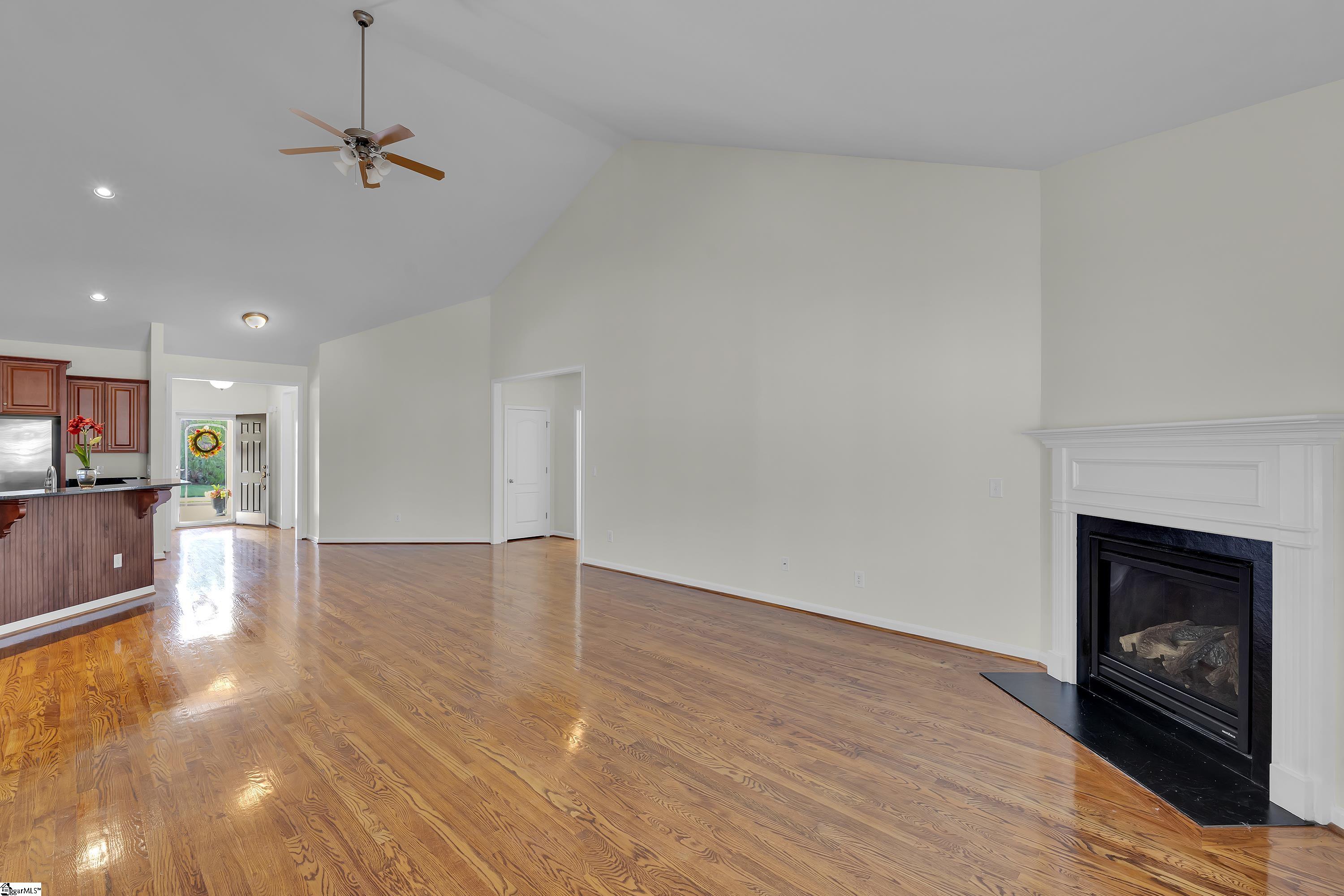27 Pine Island Drive