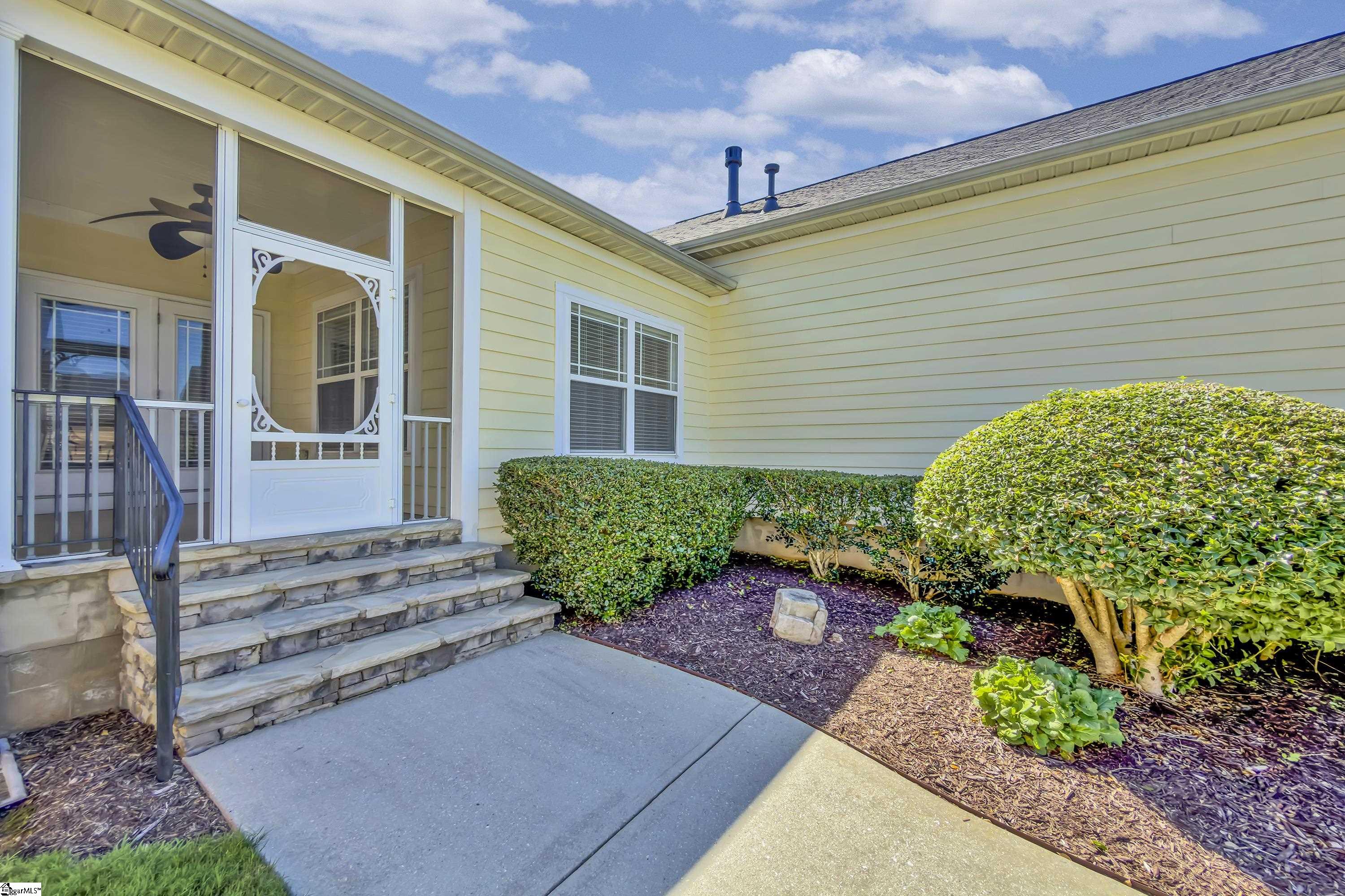 27 Pine Island Drive