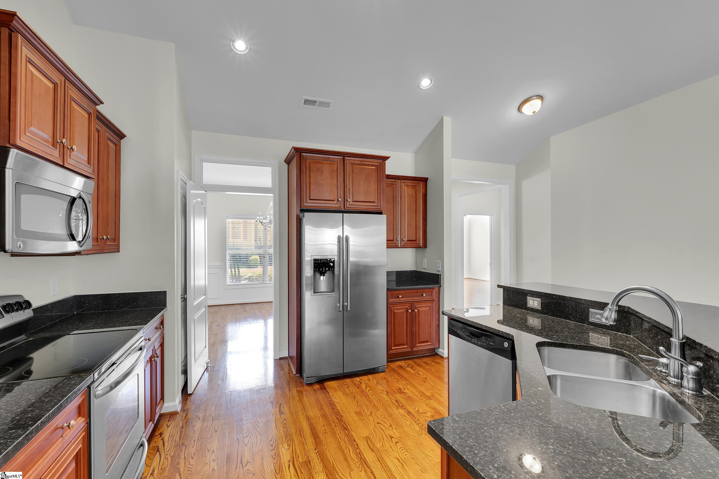 27 Pine Island Drive
